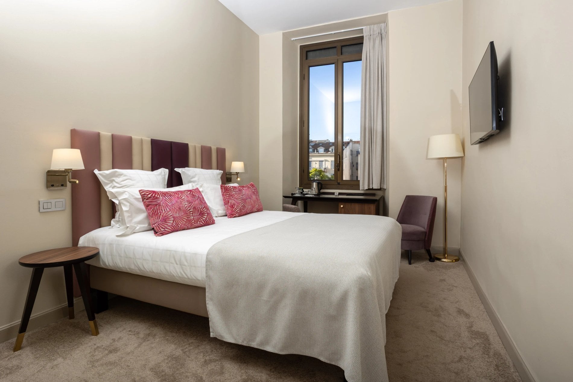 dcc1e38d-90b8-4dbd-975e-afc0c3cada45