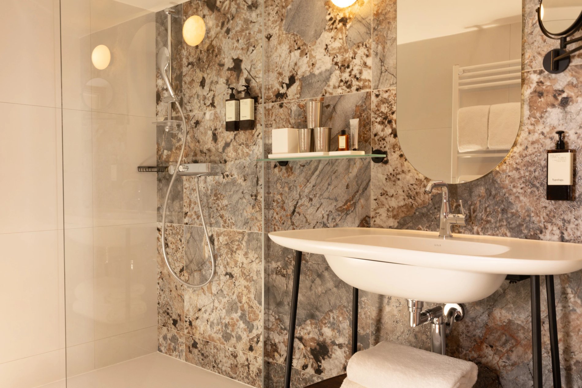 dd00bd31-b078-4d30-b38d-7c58037267b7