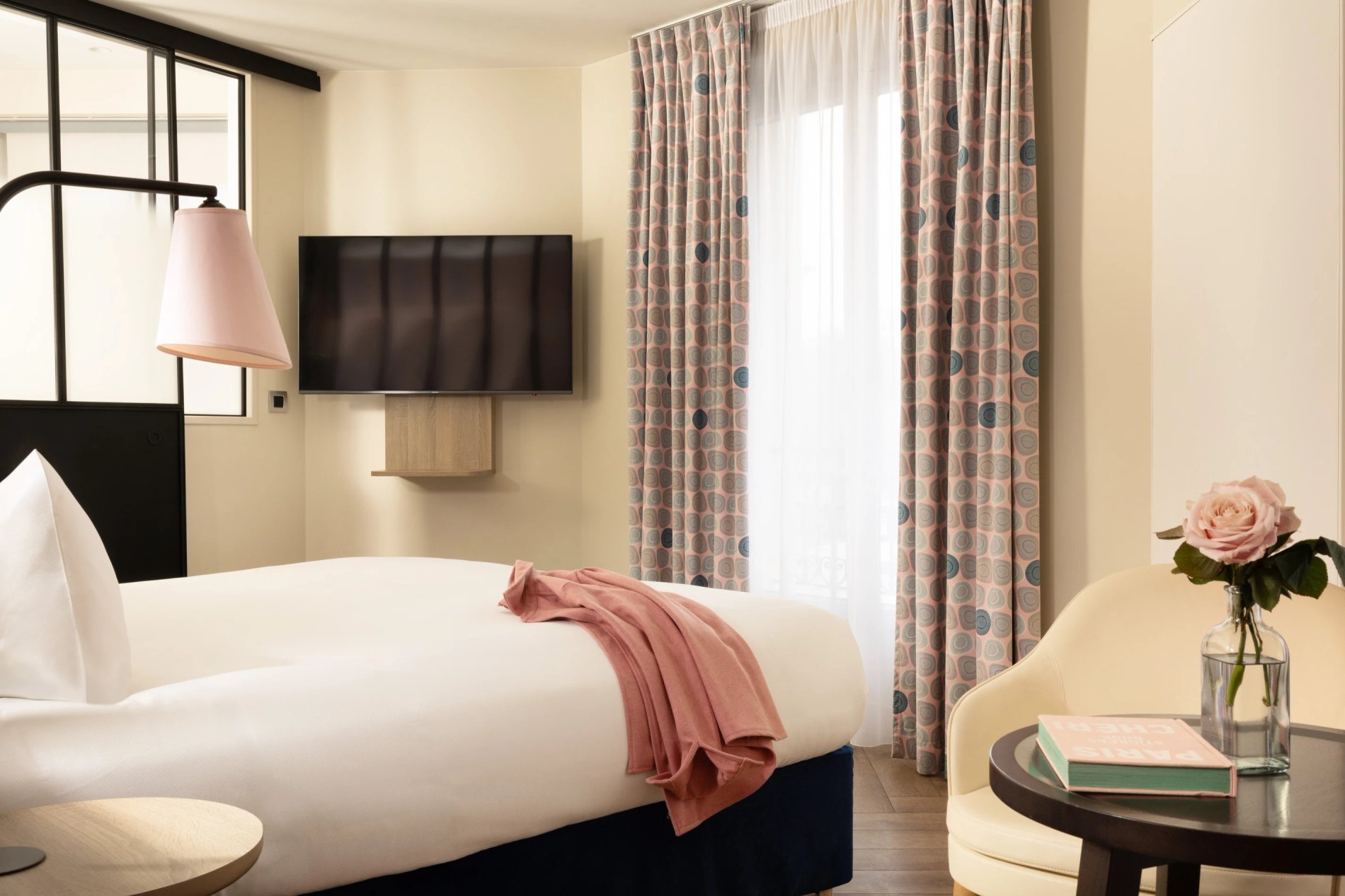 dd6897e6-b237-4af2-b256-16667a6c38be