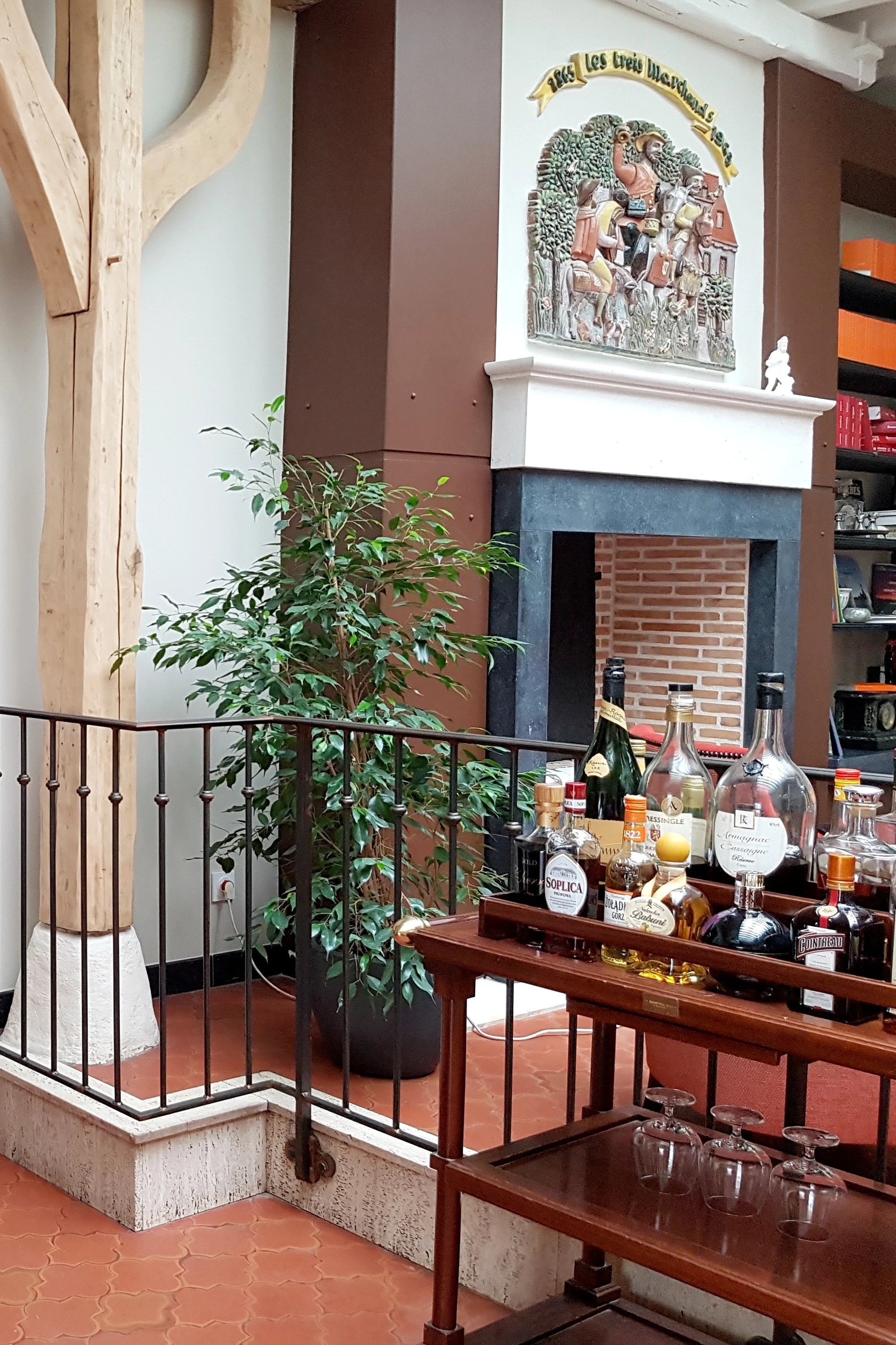 dd761690-bf7d-4b7d-a853-acc1aa59efd1