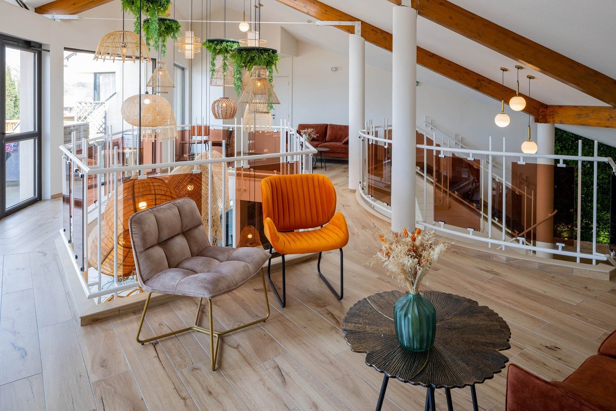 Bungalow aan het meer van Naussac, Lozere (48)