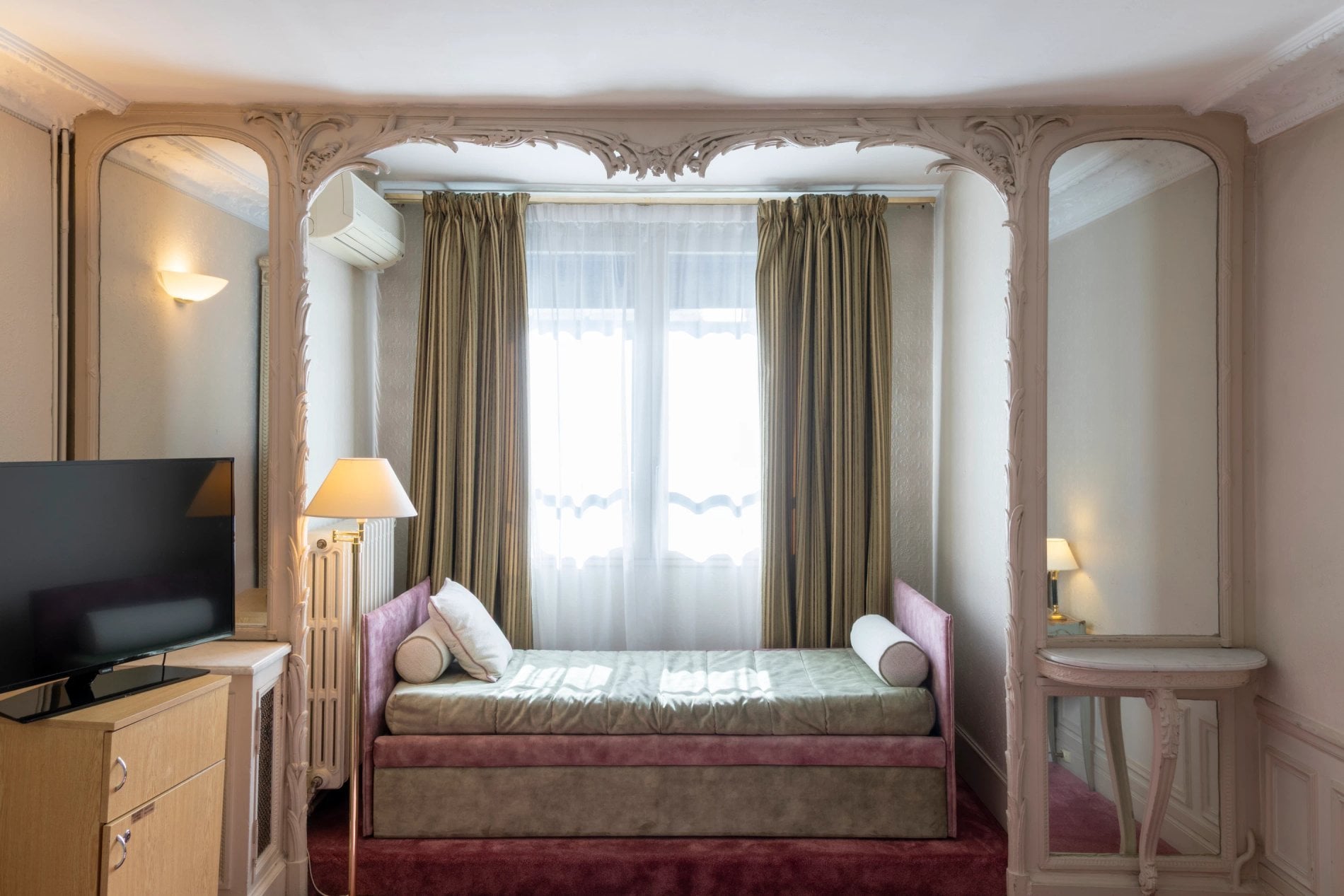 de66ae45-d37f-42a2-b98c-22e4b59e51dc