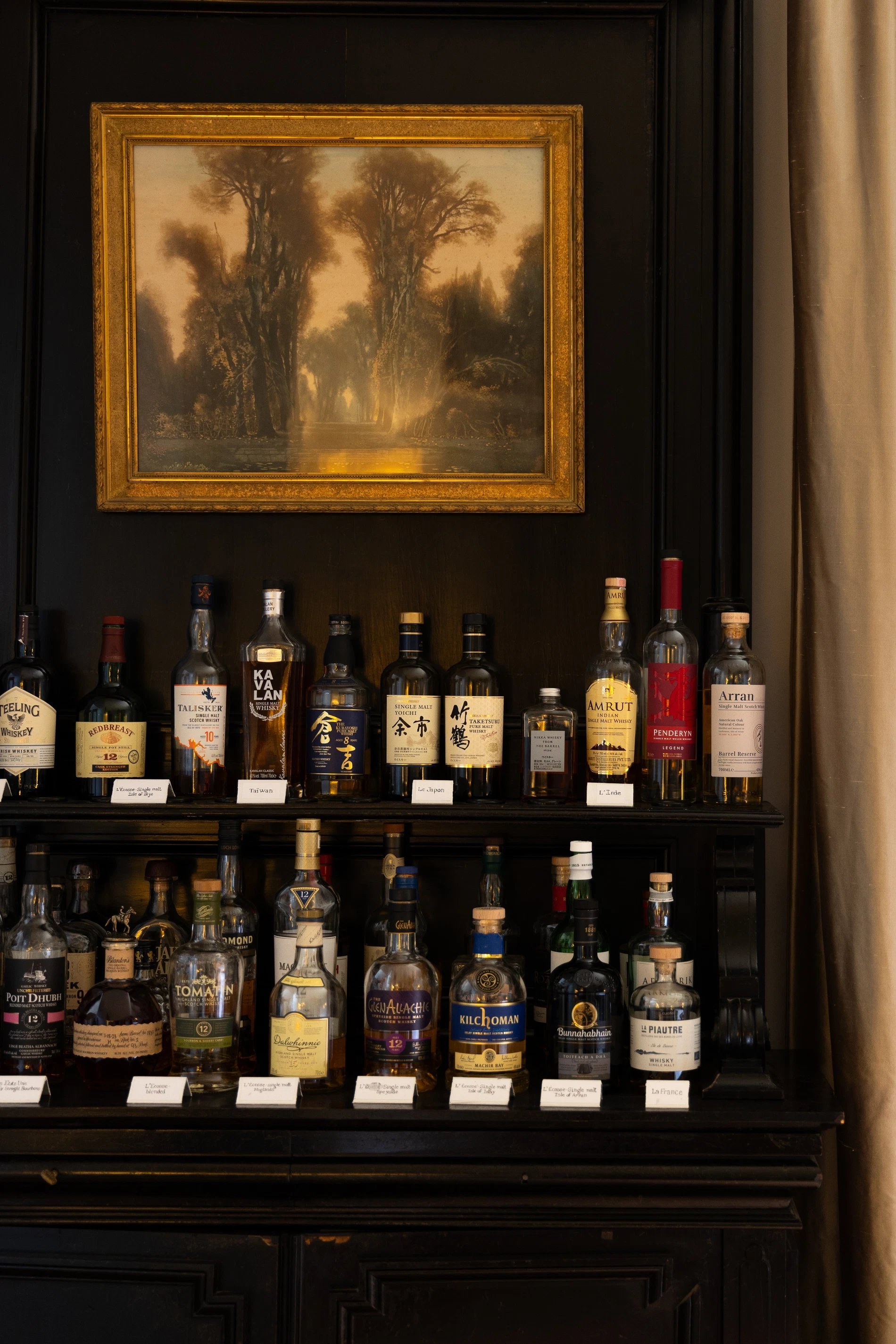 de7a9933-792a-4101-ba47-e45e9b839bae