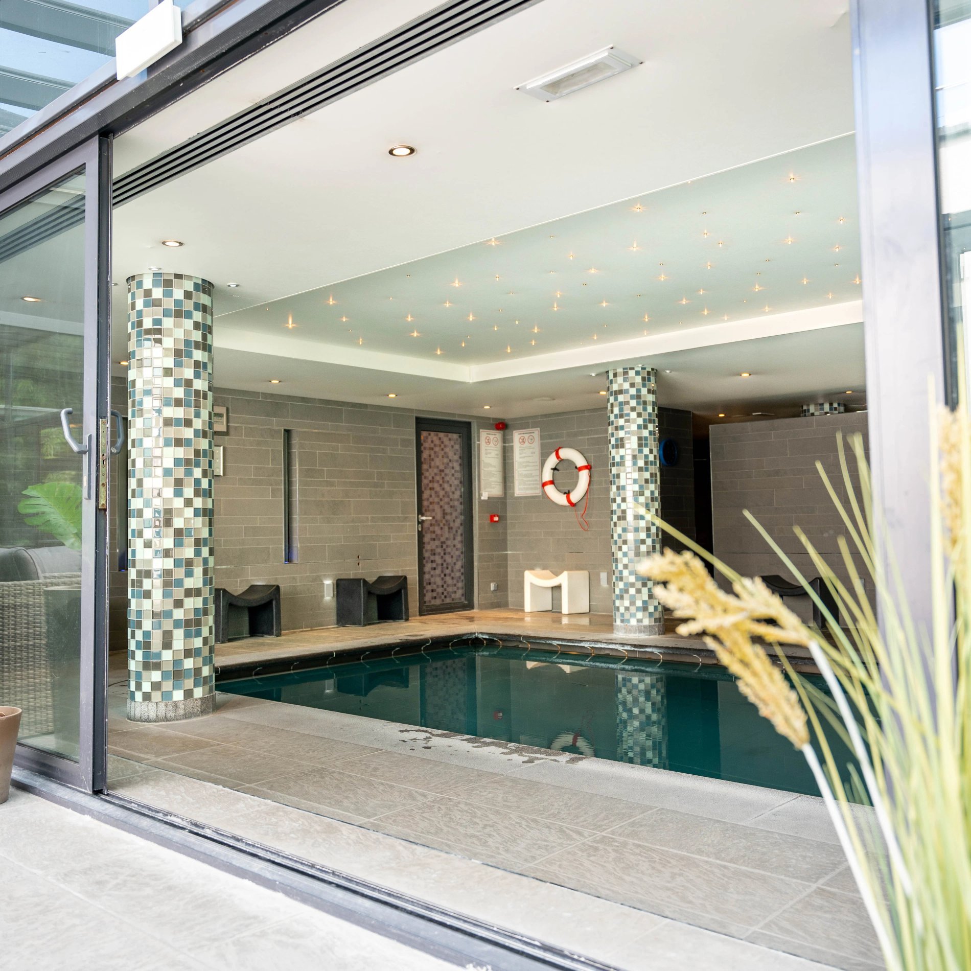 dea21ac6-01ed-454f-9864-3cb27e1e5476