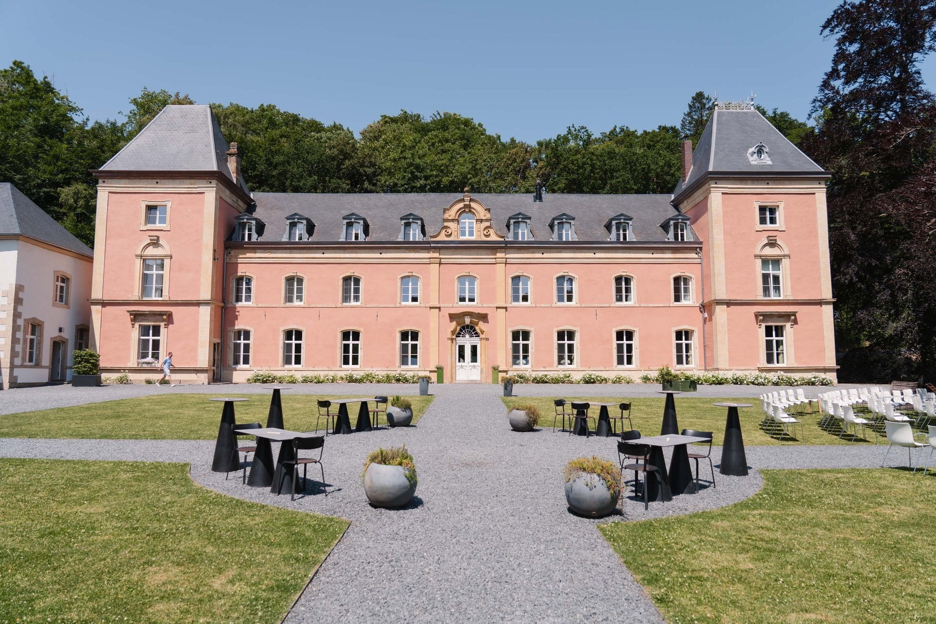 df5a7b6c-e073-4589-9612-fe9bb1b6e73f