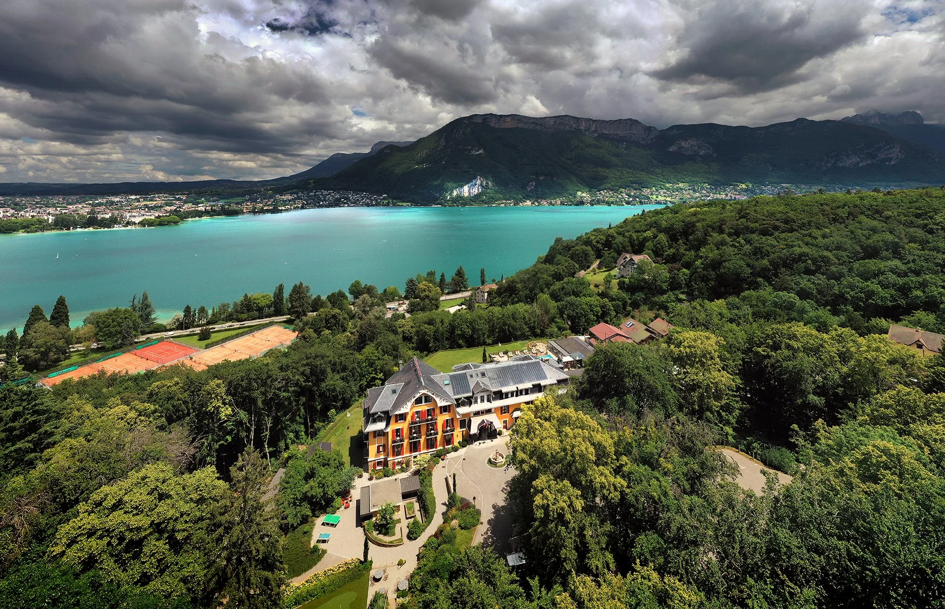 Les Trésoms | Hotel SPA Annecy