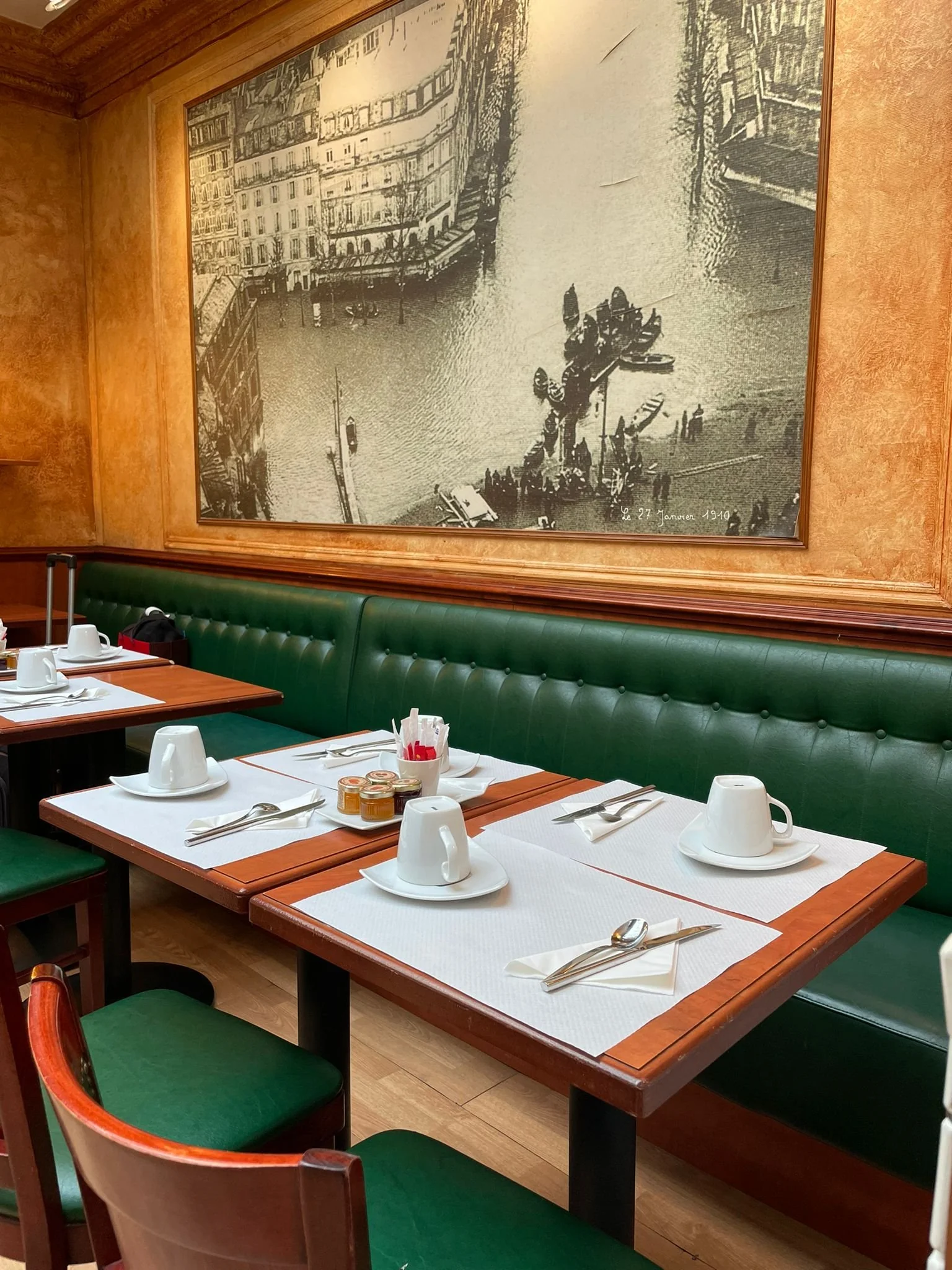 Salle de restaurant Hôtel