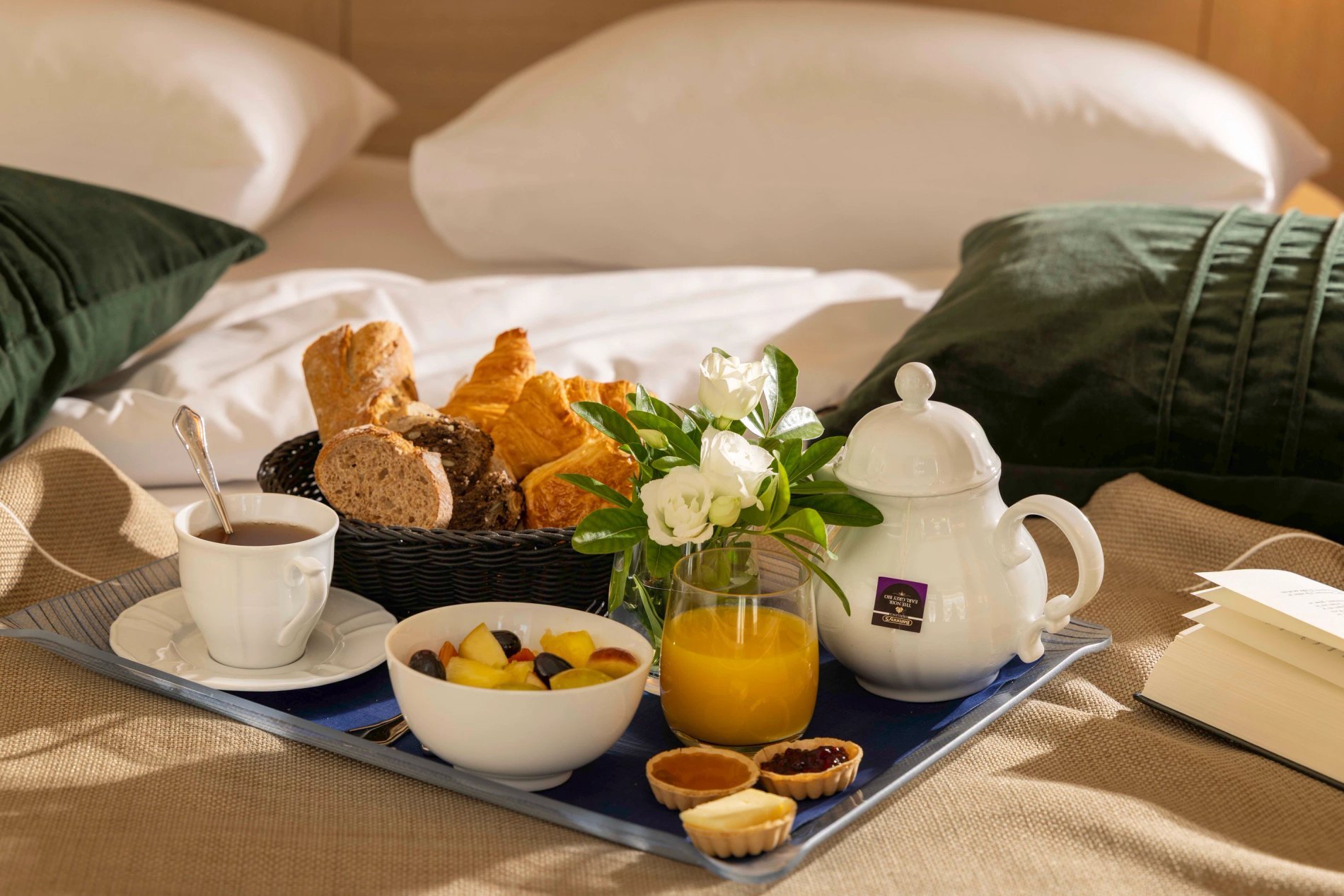 e19ba148-86fa-4111-b35c-32e873ea3b2f