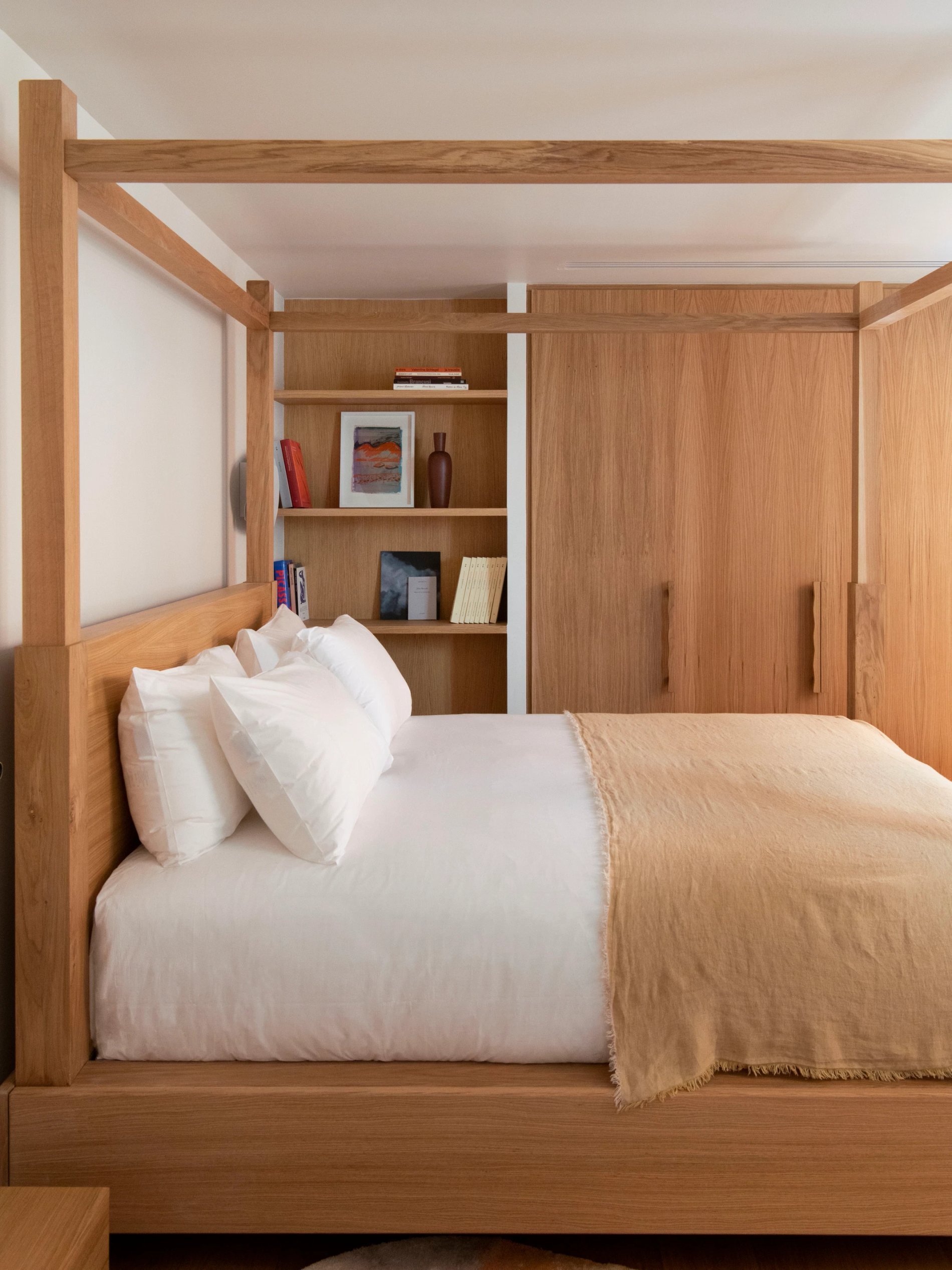 NUAGE | View of bed Suite-Terrace