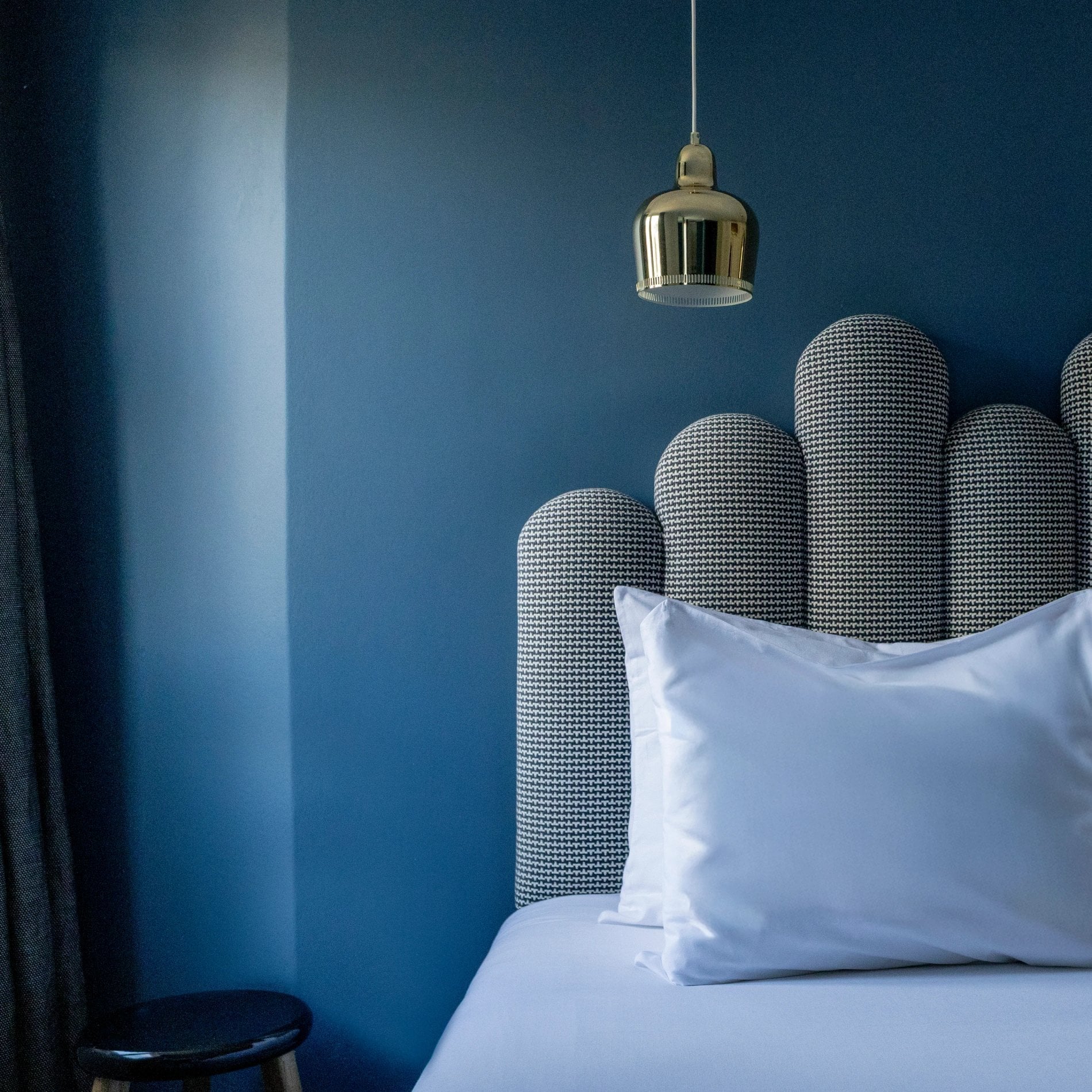 e2556313-cd81-4d45-9d4a-bd19f0e27ceb