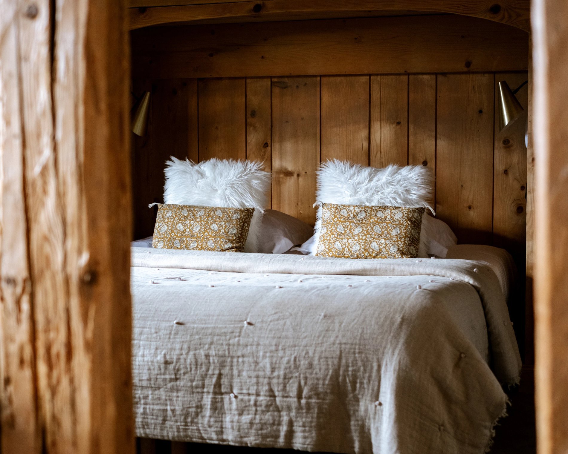 e2b2d957-9cd4-47df-950d-1866fcc1ce95