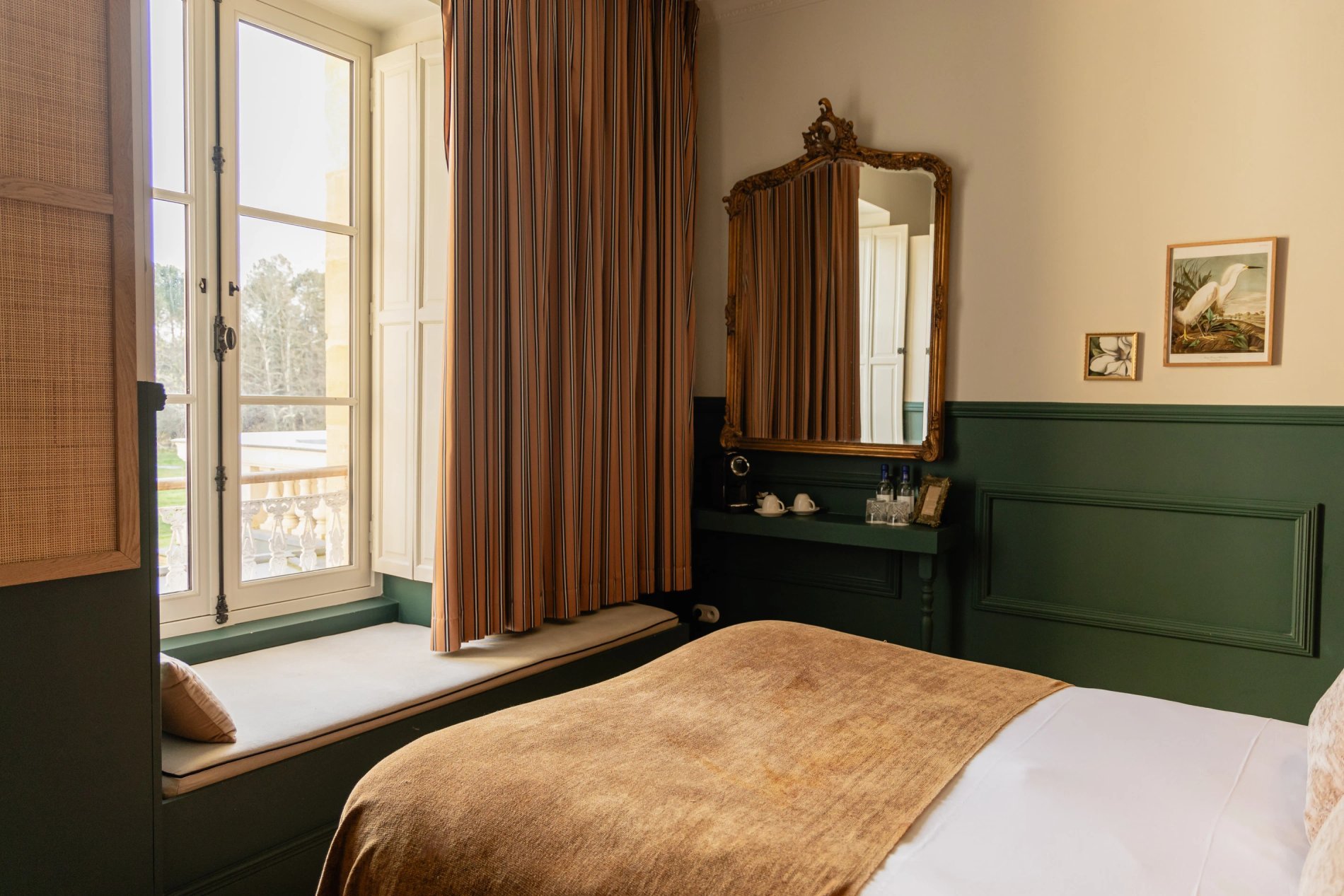 e2c766eb-5a05-4983-8c7c-3604fb37c020