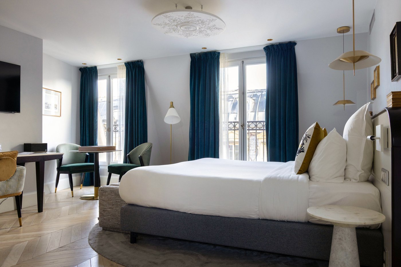 suite room-normandy hotel le chantier-paris 1