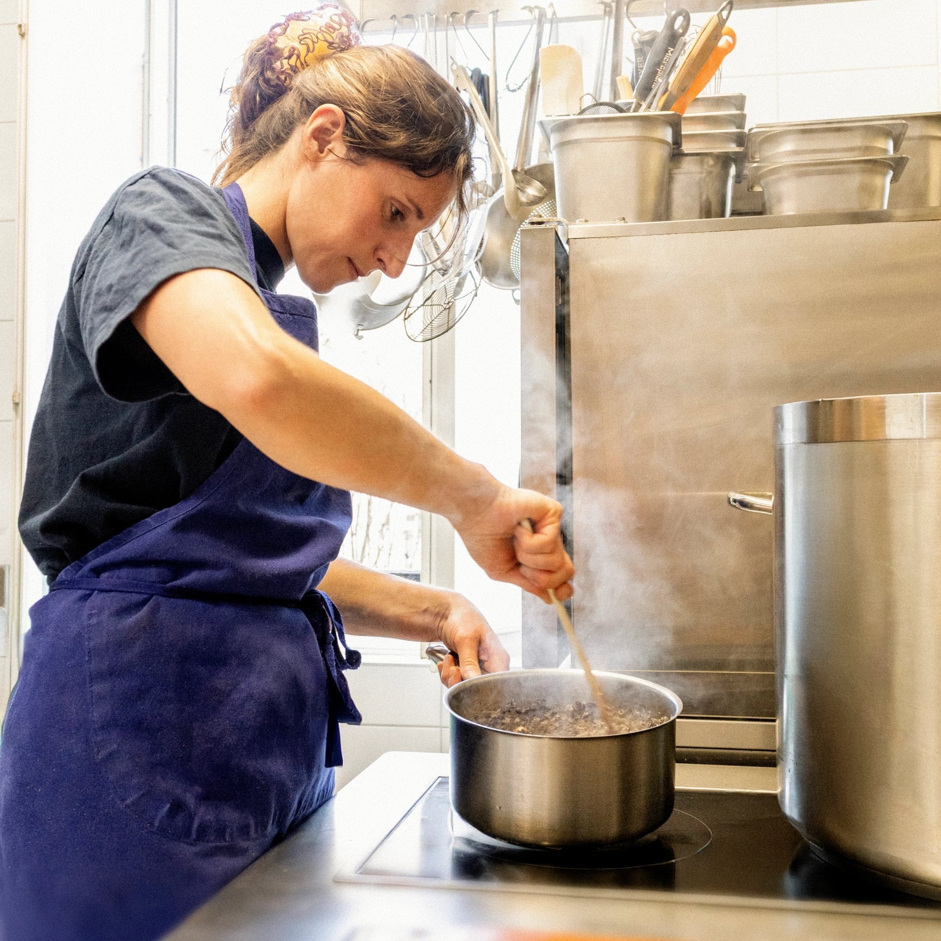 e3225632-7adb-469c-9a99-72a577aa2798