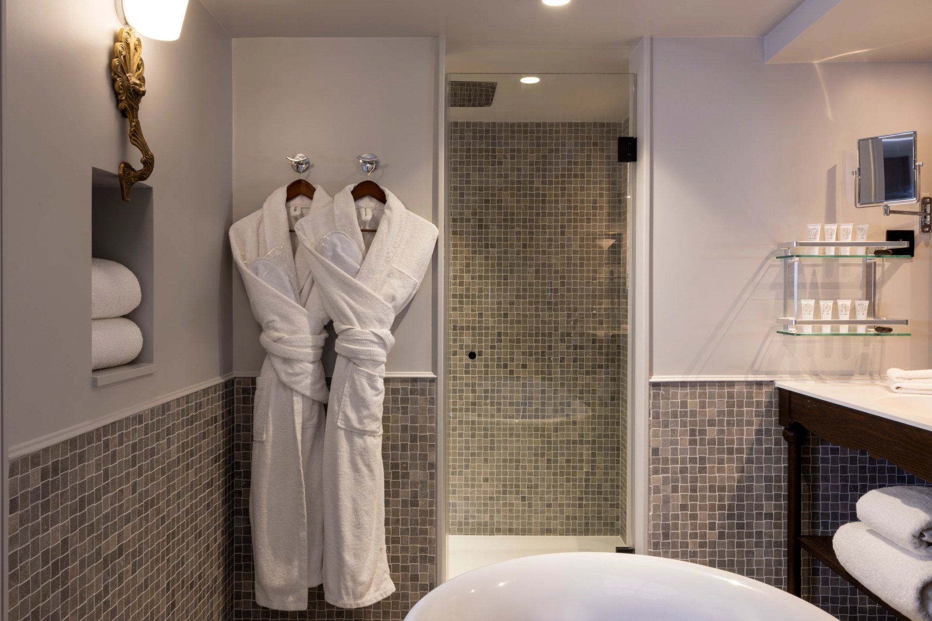 Maison Cardinal Furstemberg Airbnb Rent Appartment Bathroom