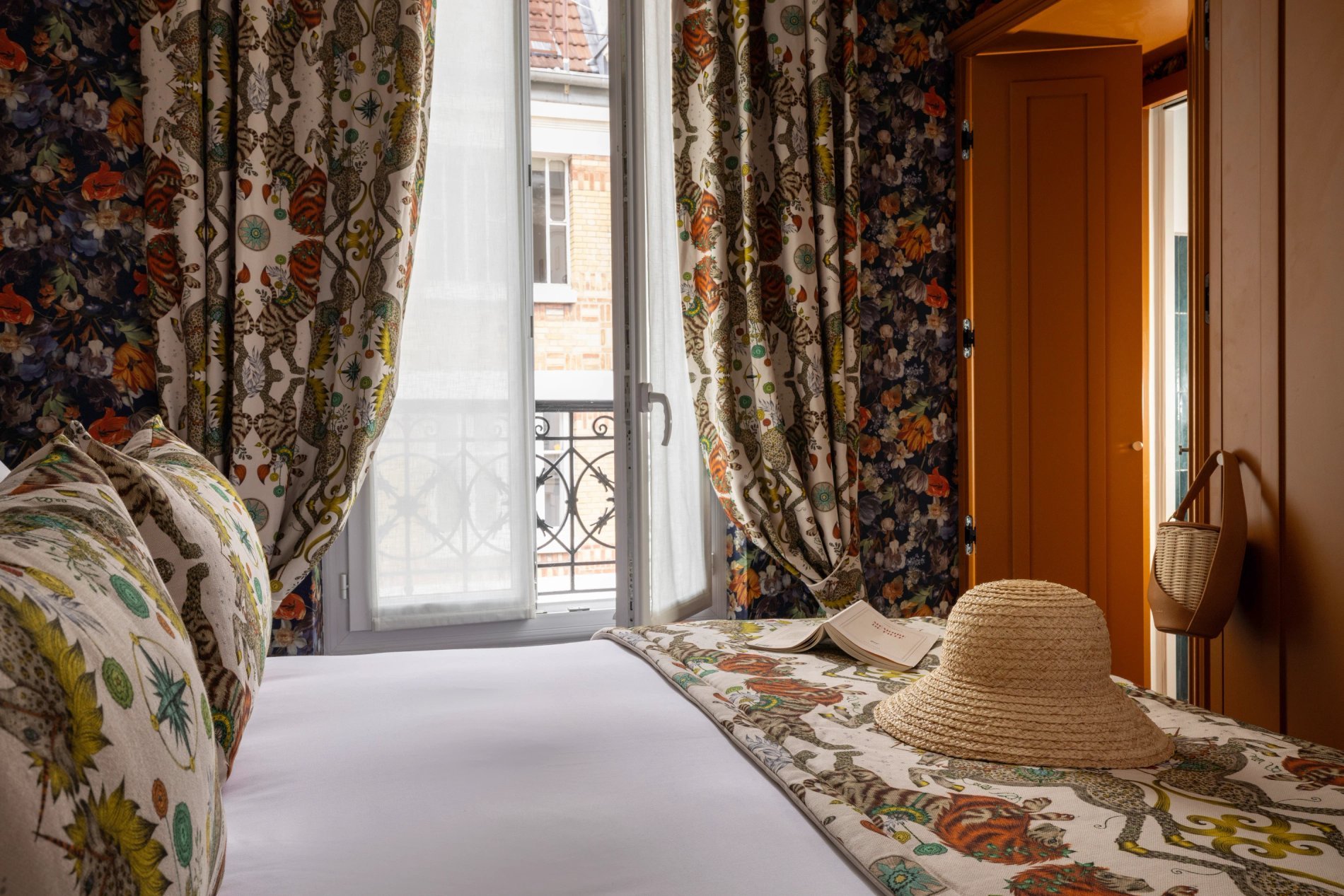 Hotel Ginette à la Folie Room