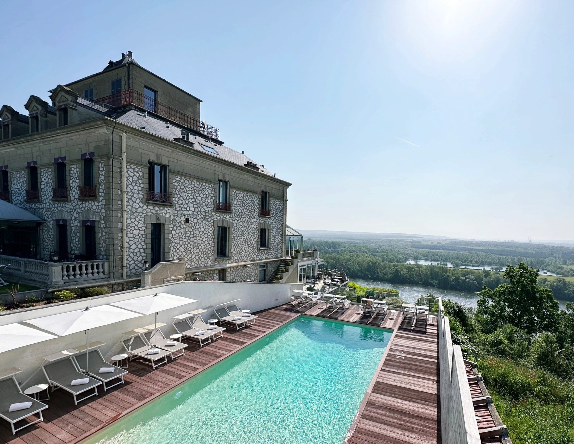 e5aaf780-fb87-4c62-94c3-a21a163b6f95