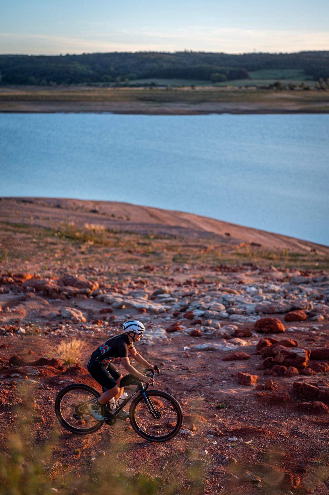 e5ec5207-b8a6-43e1-9b3f-b2a301a094f6