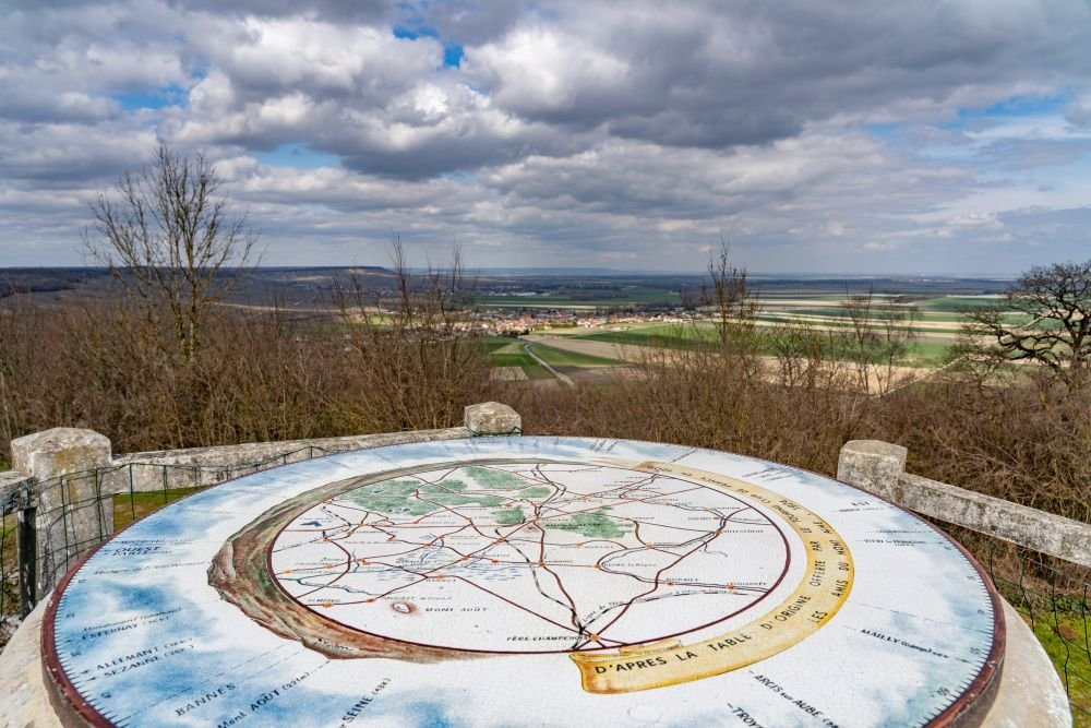 e619092f-6c08-40d3-b6a1-656772477437