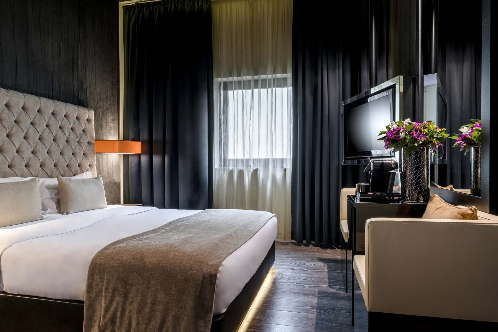 e6753ac4-78e5-47e7-a290-84e761ccc40f