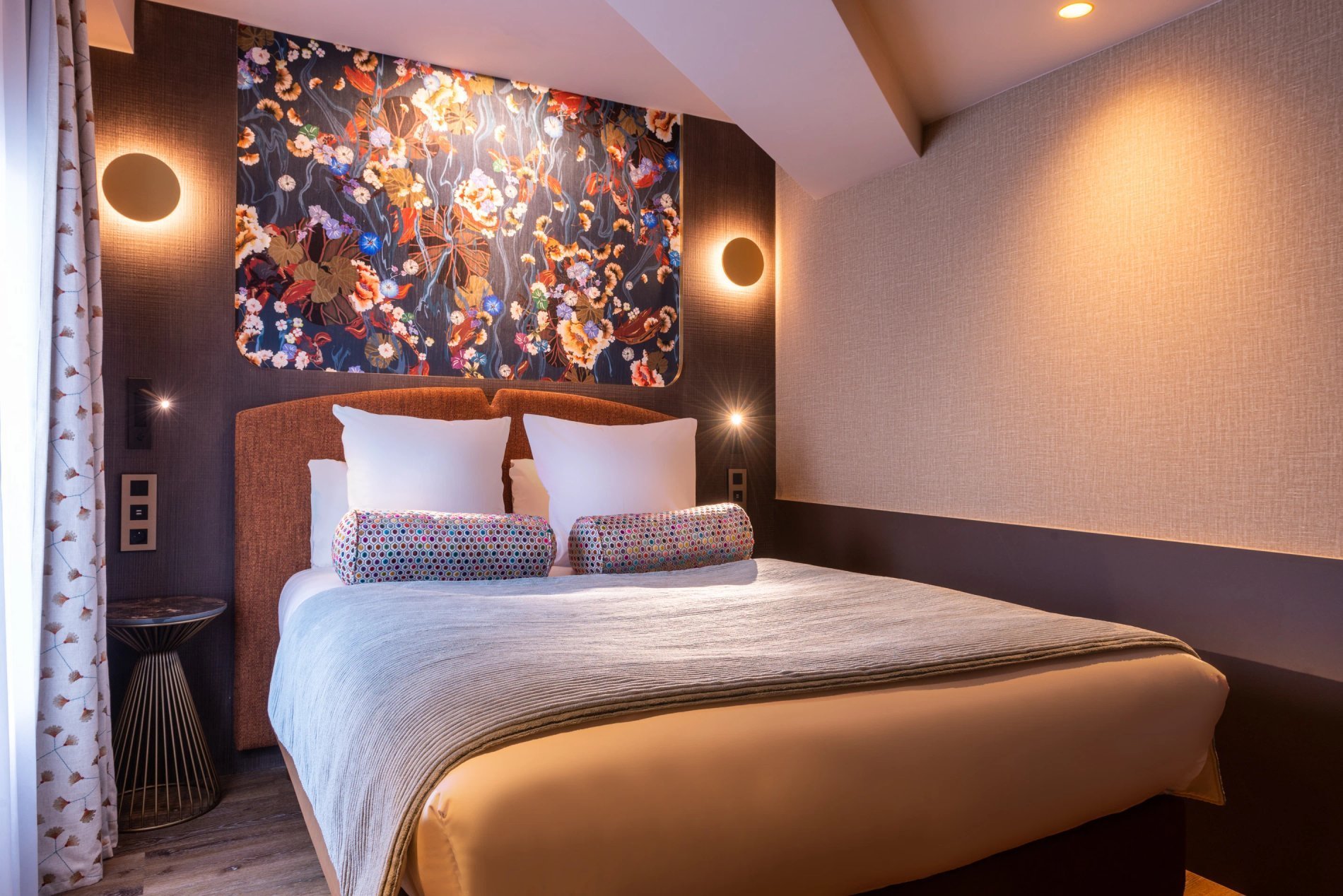 e6dc8321-36d0-4bf2-8521-24a6c1042a01