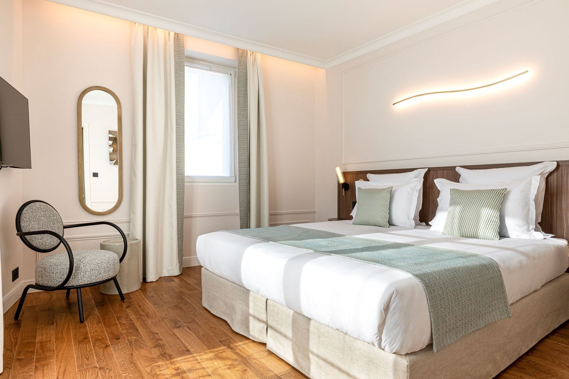 e7103b29-e768-493b-b2c1-424d1921d700