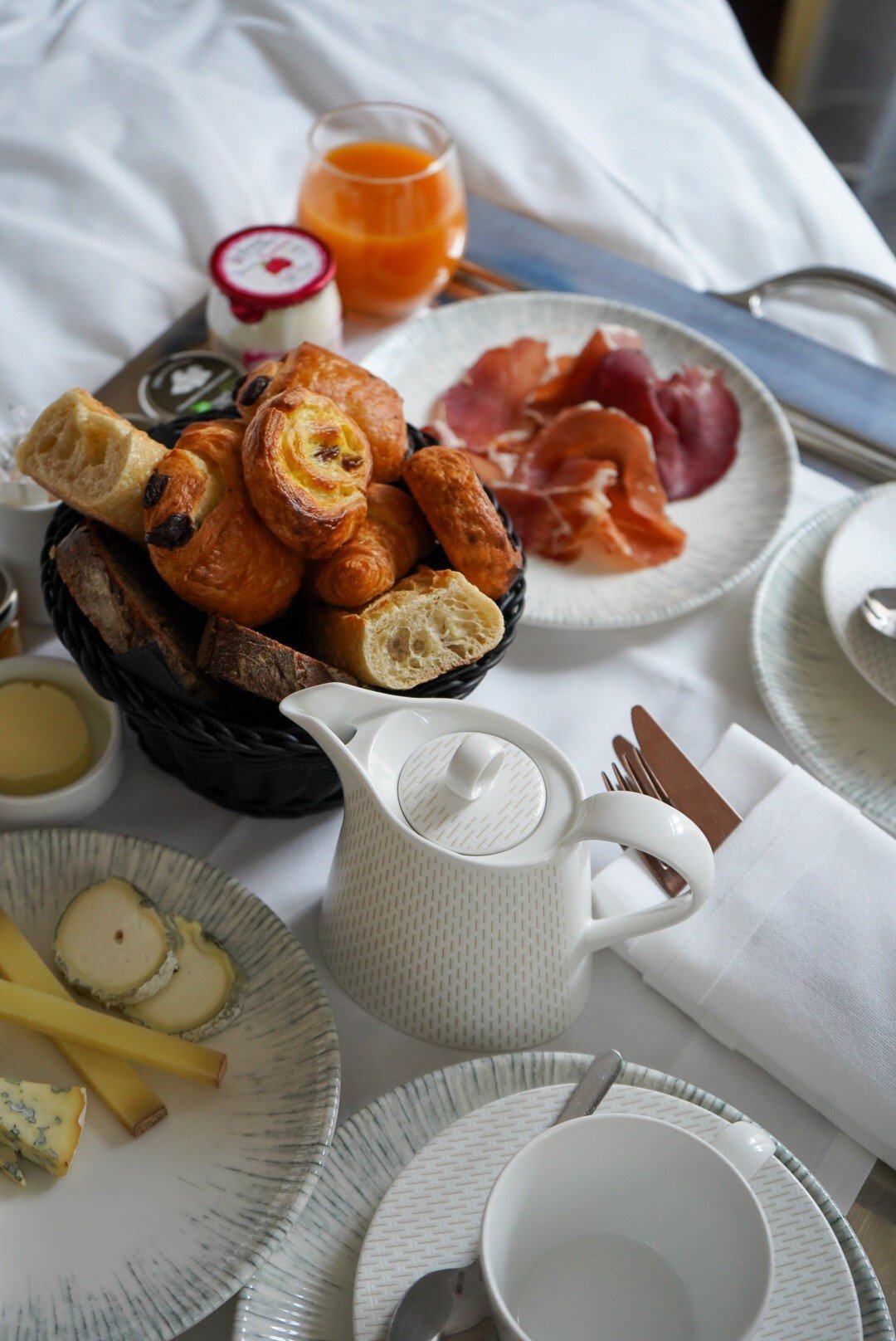 Maison Albar Hotels indoor pool spa