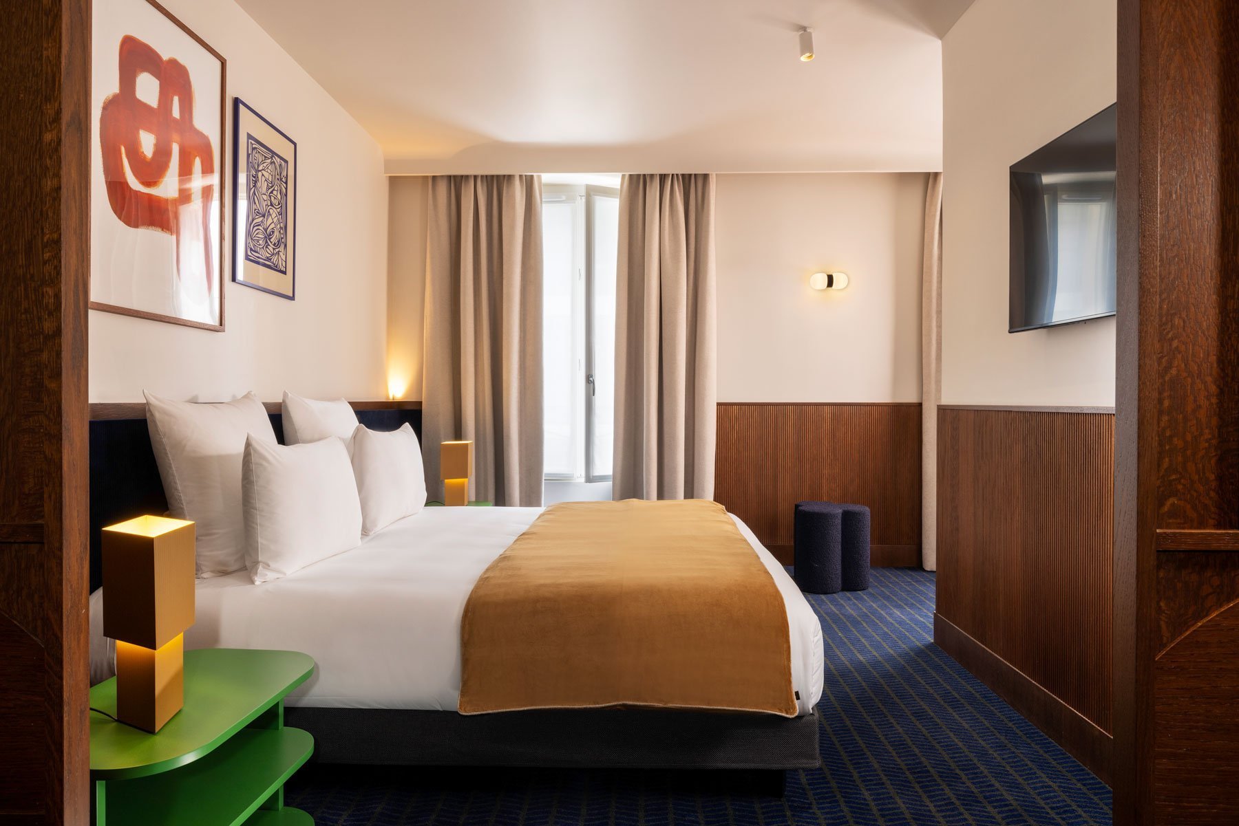 e77f6fa1-e037-4ad6-998d-8939c632c5ce