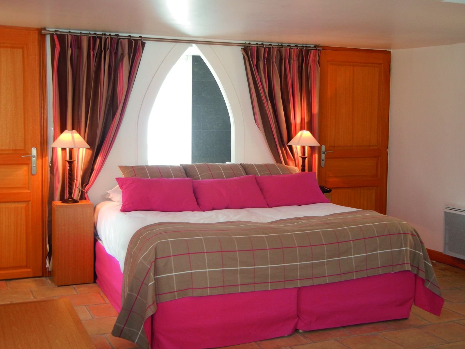 e7b6fe06-ba8e-4bc8-a714-9145983f4914