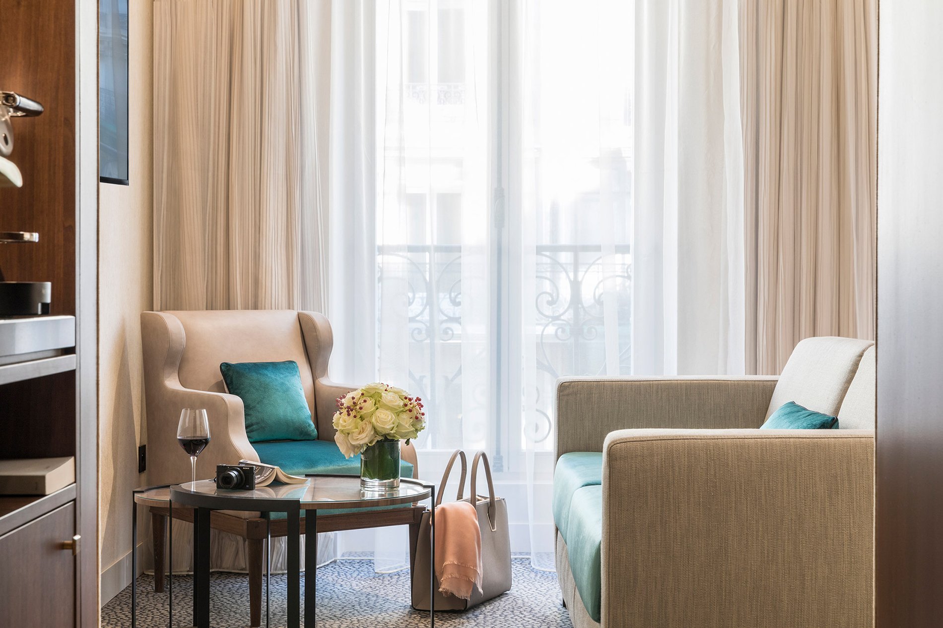 e7d0debd-84f2-4fb1-9b5a-0be206e248f5