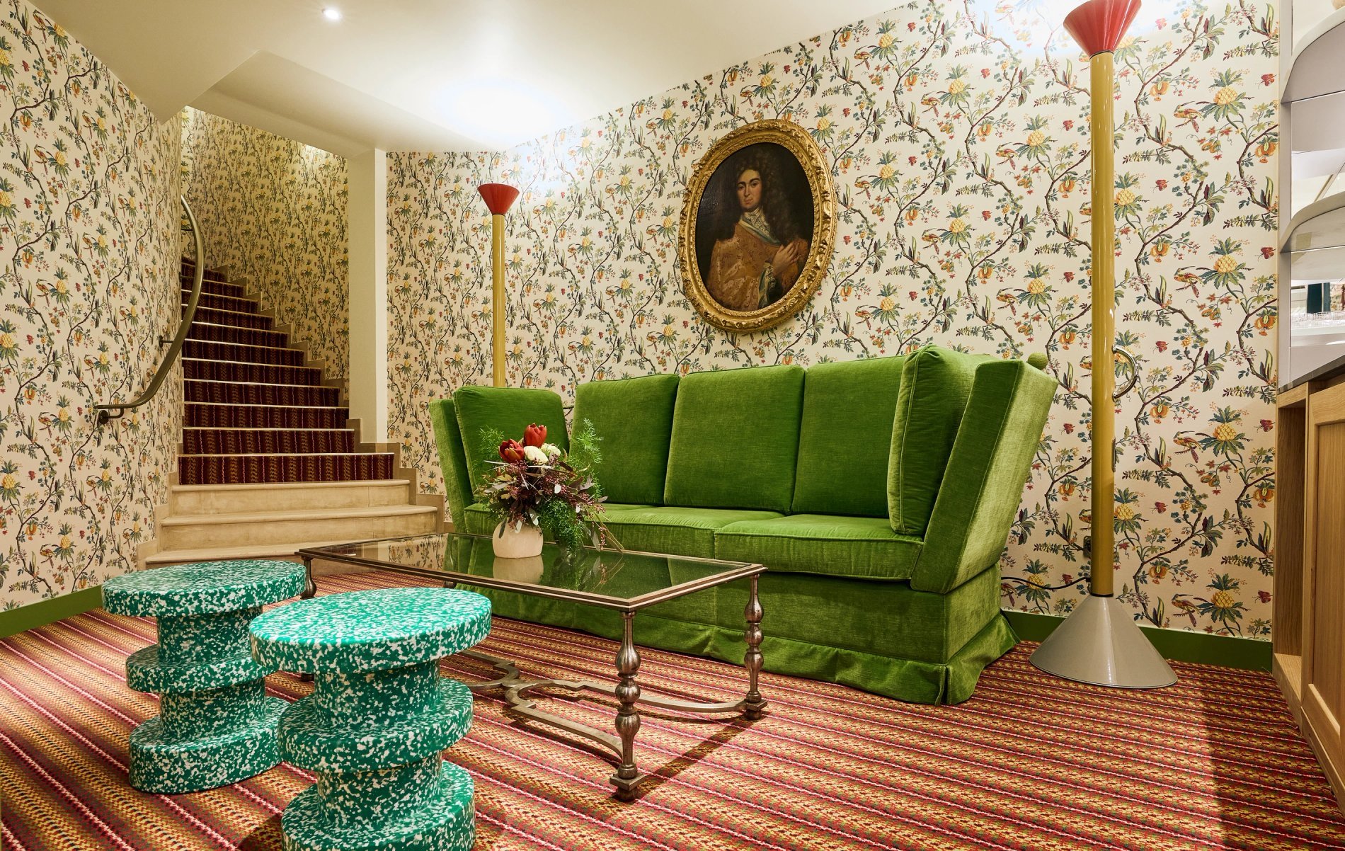 e8238bff-4980-4aa2-8a58-508c0f638d33