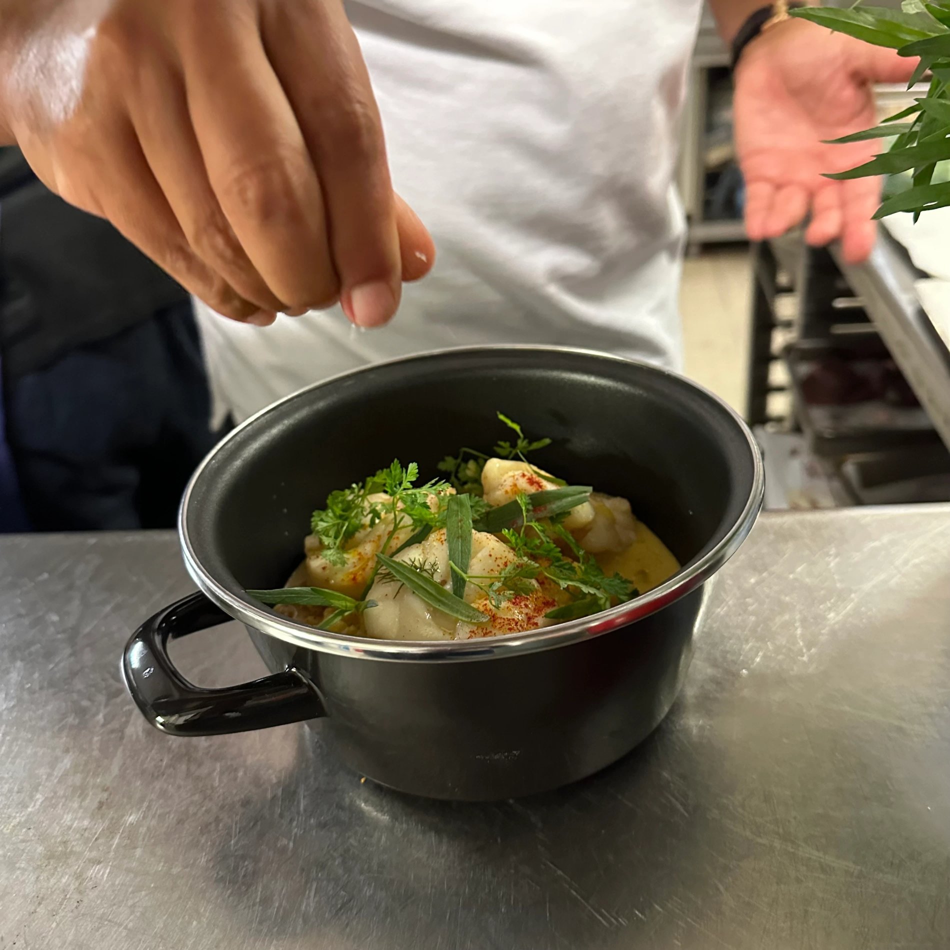 e8338dd0-172c-440f-952c-3a4d1a3411f2