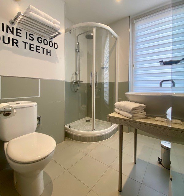 e8619820-95e4-4bcc-84a3-f0b60b888946