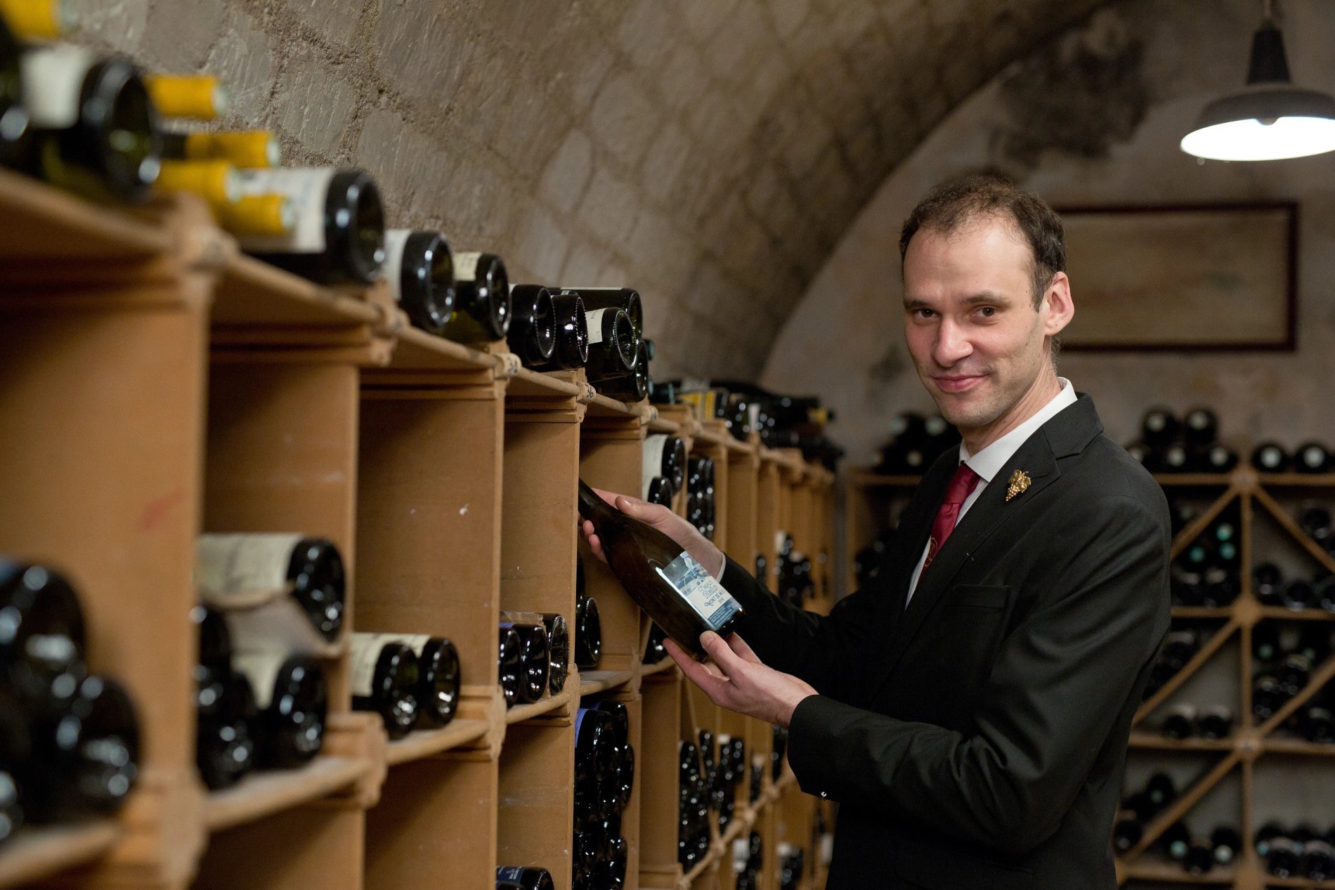 Savoir faire et respect des traditions culinaires au restaurant gastronomique La Côte Saint Jacques