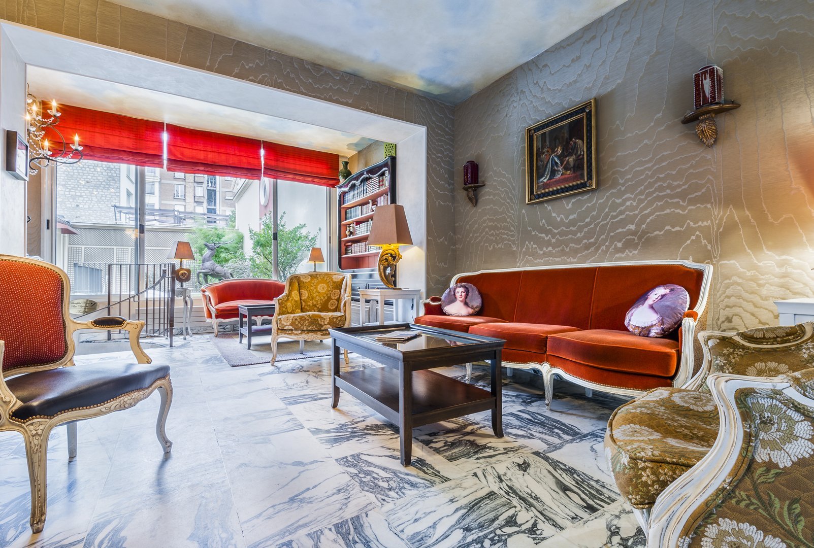 Best Western Saint Louis lobby