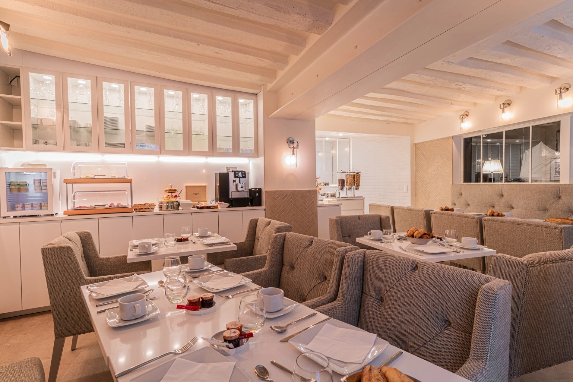 Petit-déjeuner Hôtel de Charme Paris 6 - Hôtel Résidence des Arts Paris