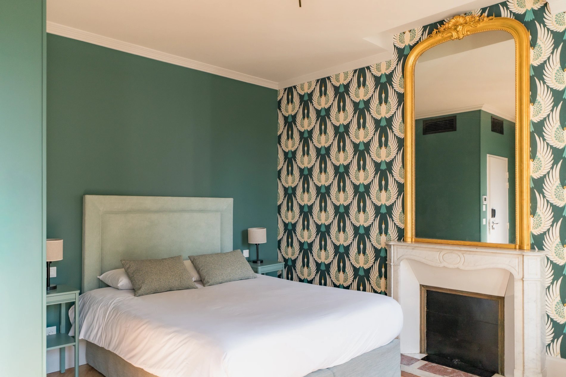 e9360093-5a9a-4adf-a433-7aa1a17ebb6c