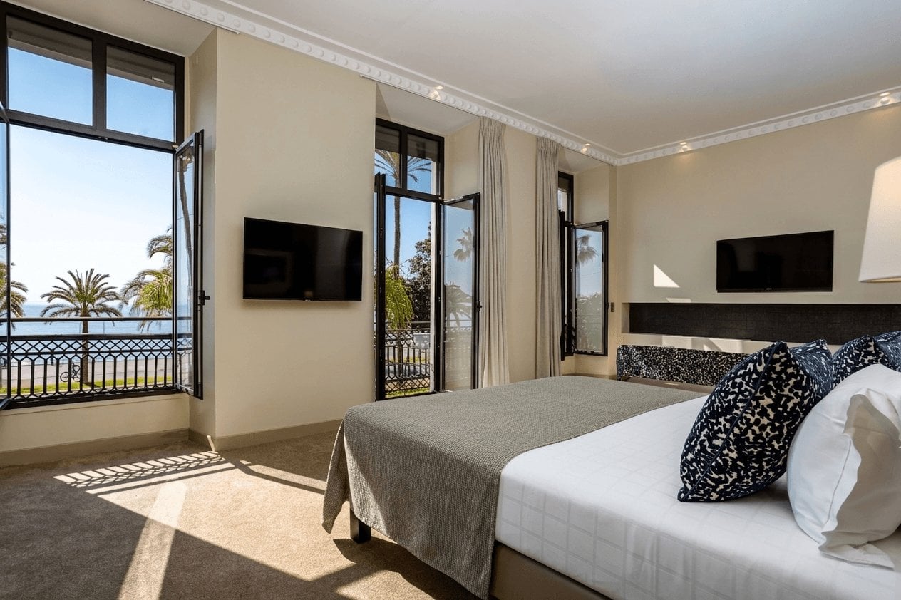 e9398b57-4fac-4f8f-8224-308145382c27