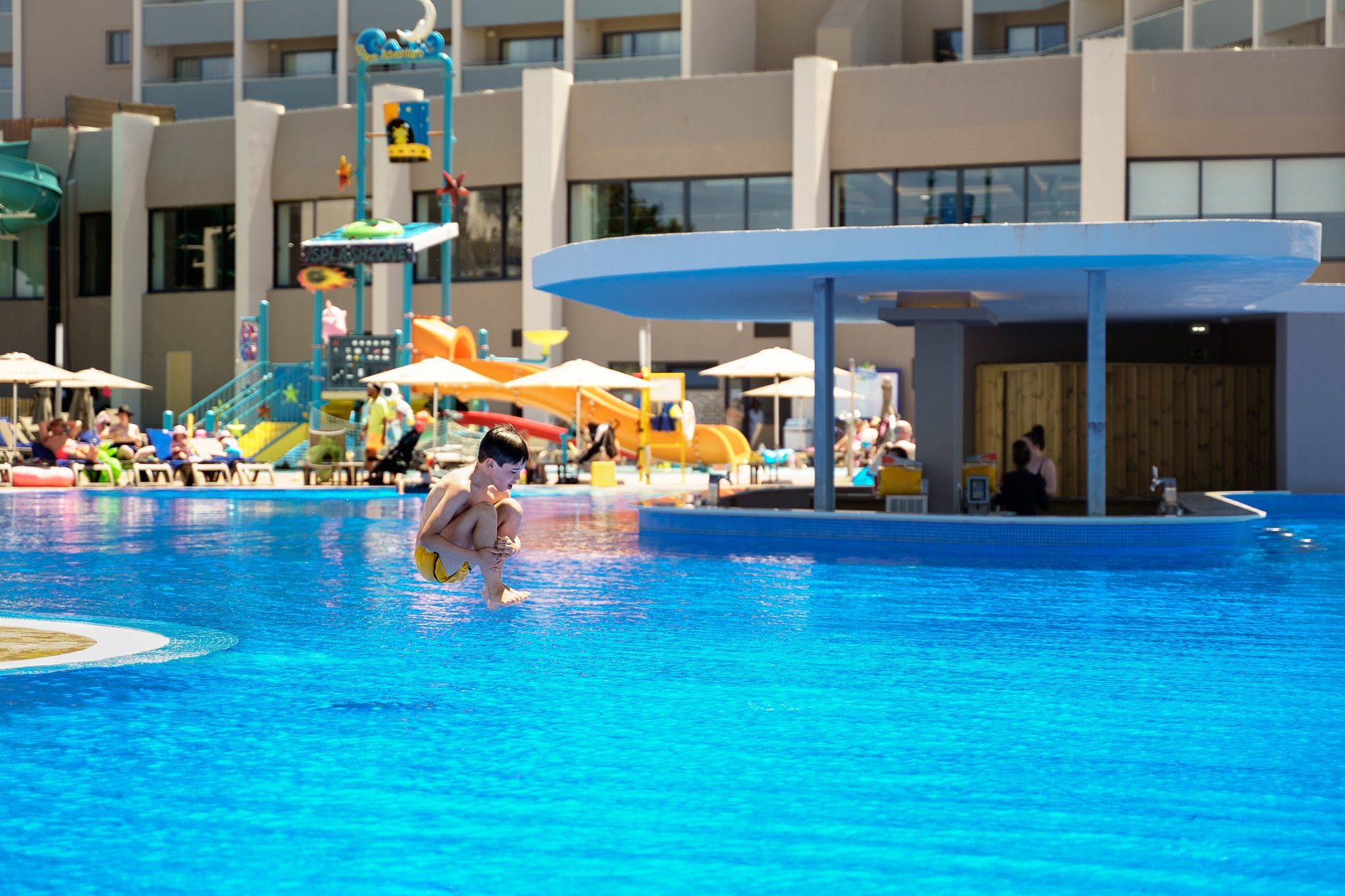 e99b5298-8d2f-42c3-96c3-e7e0addcf214