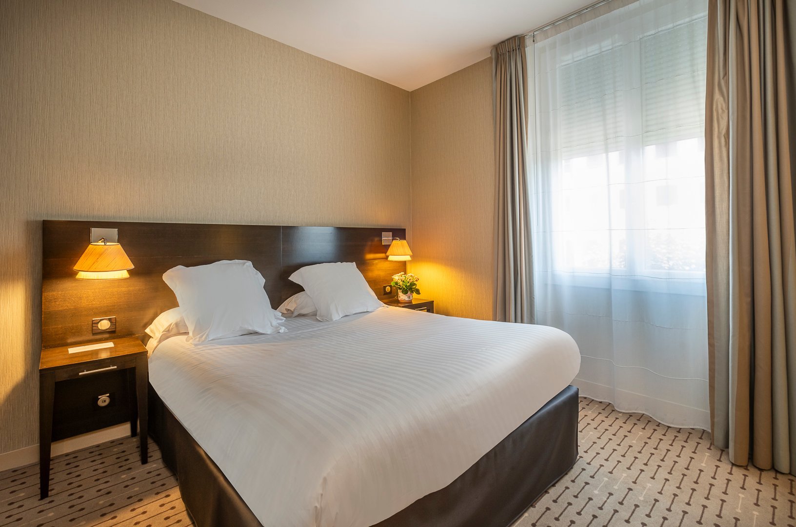 e99e99e0-fb8c-43a1-8b87-12f20ba5881c