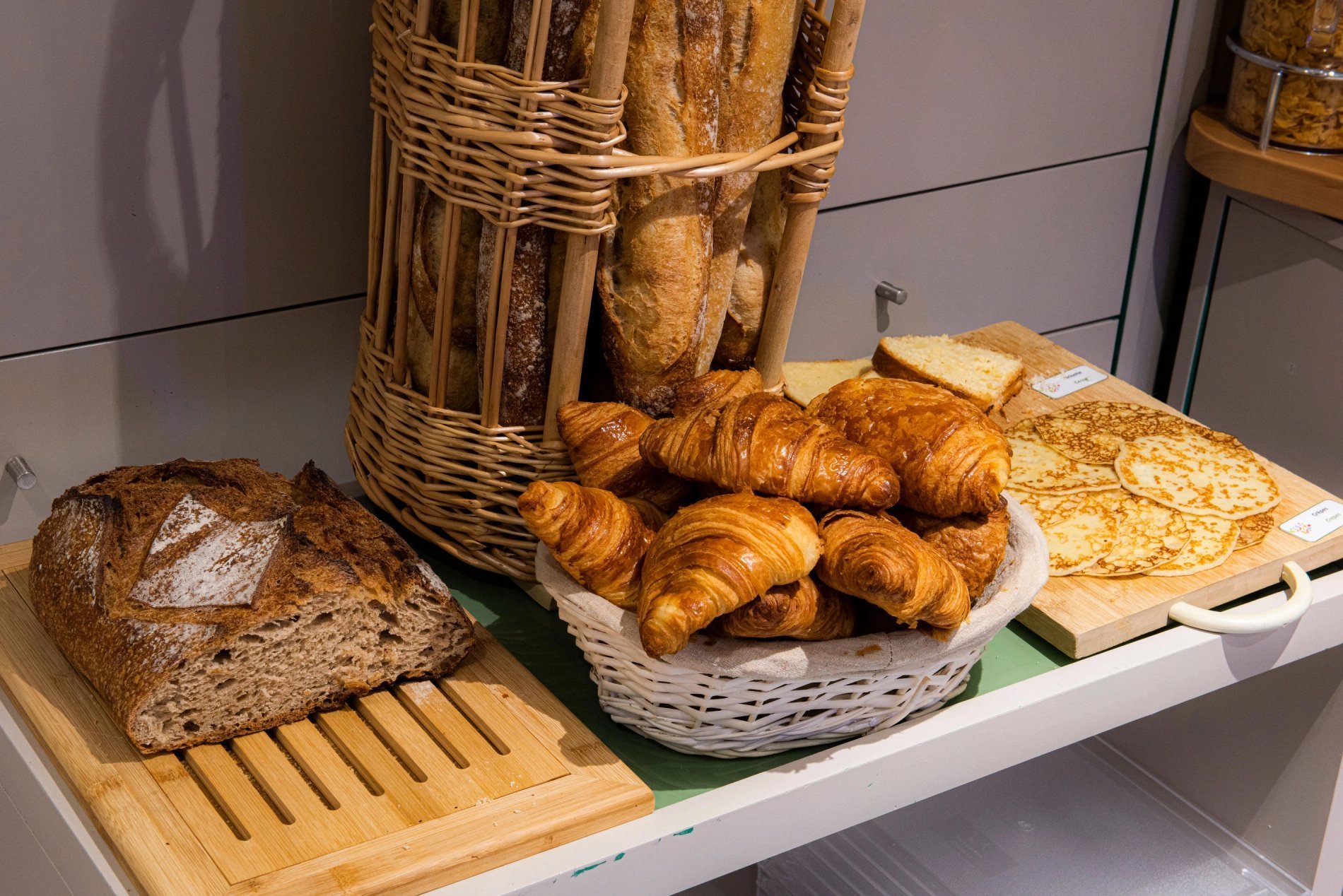 french viennoiseries : croissant, bread, crêpes