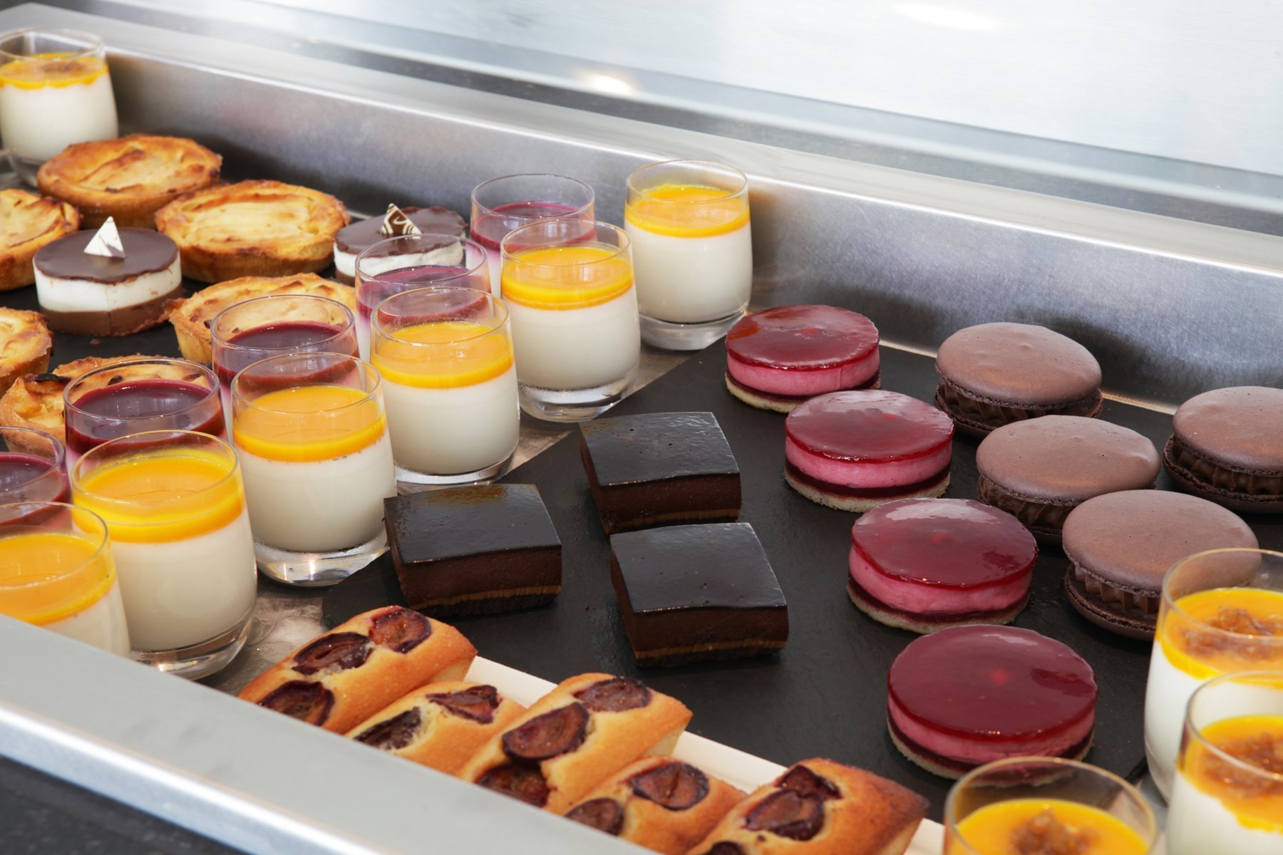 Le Double V | Buffet | Restaurant near Paris