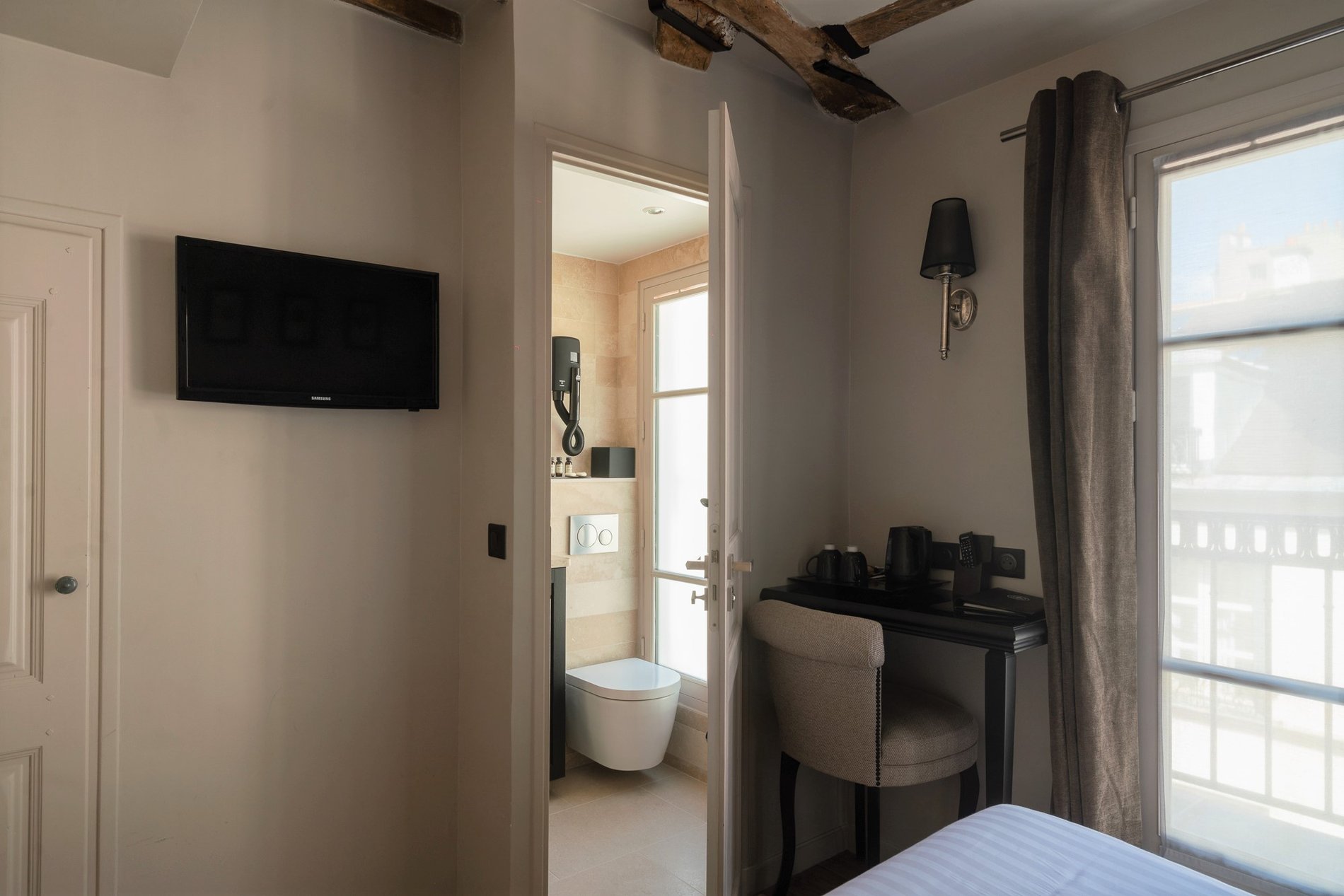 single room - charming hotel paris center - hotel saint louis en l'Isle