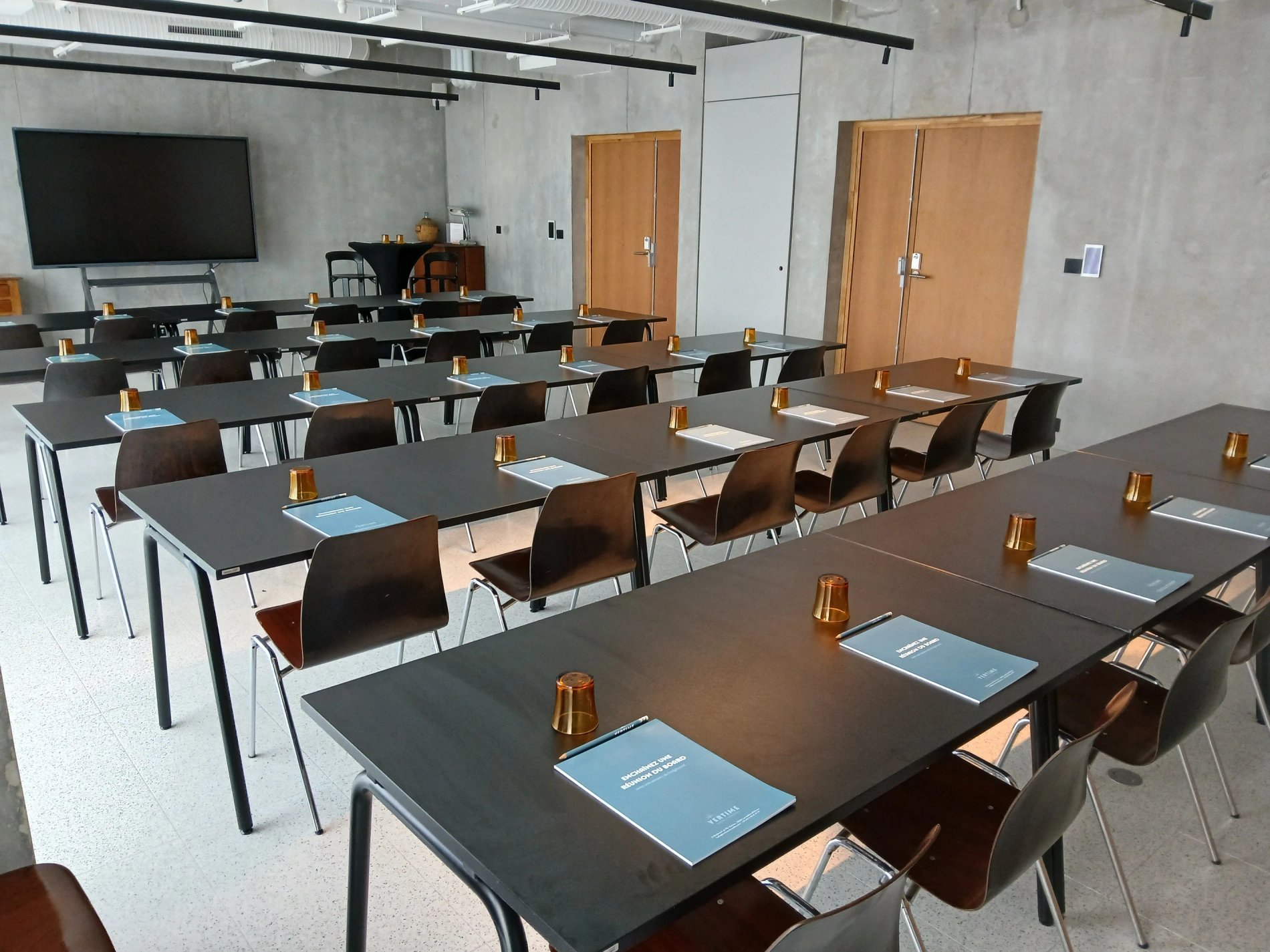 ea8ea726-2f87-4caa-bcf8-f52dcb3ff035