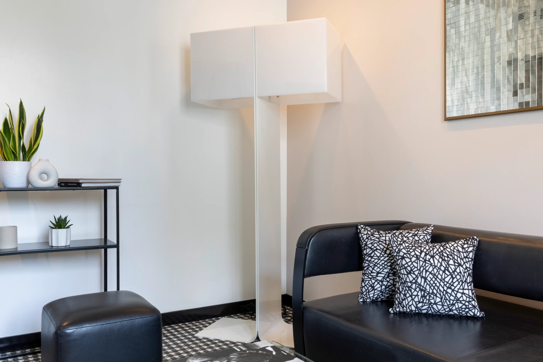 Hôtel Félicien Suite Terrasse Jacuzzi Sky Salon