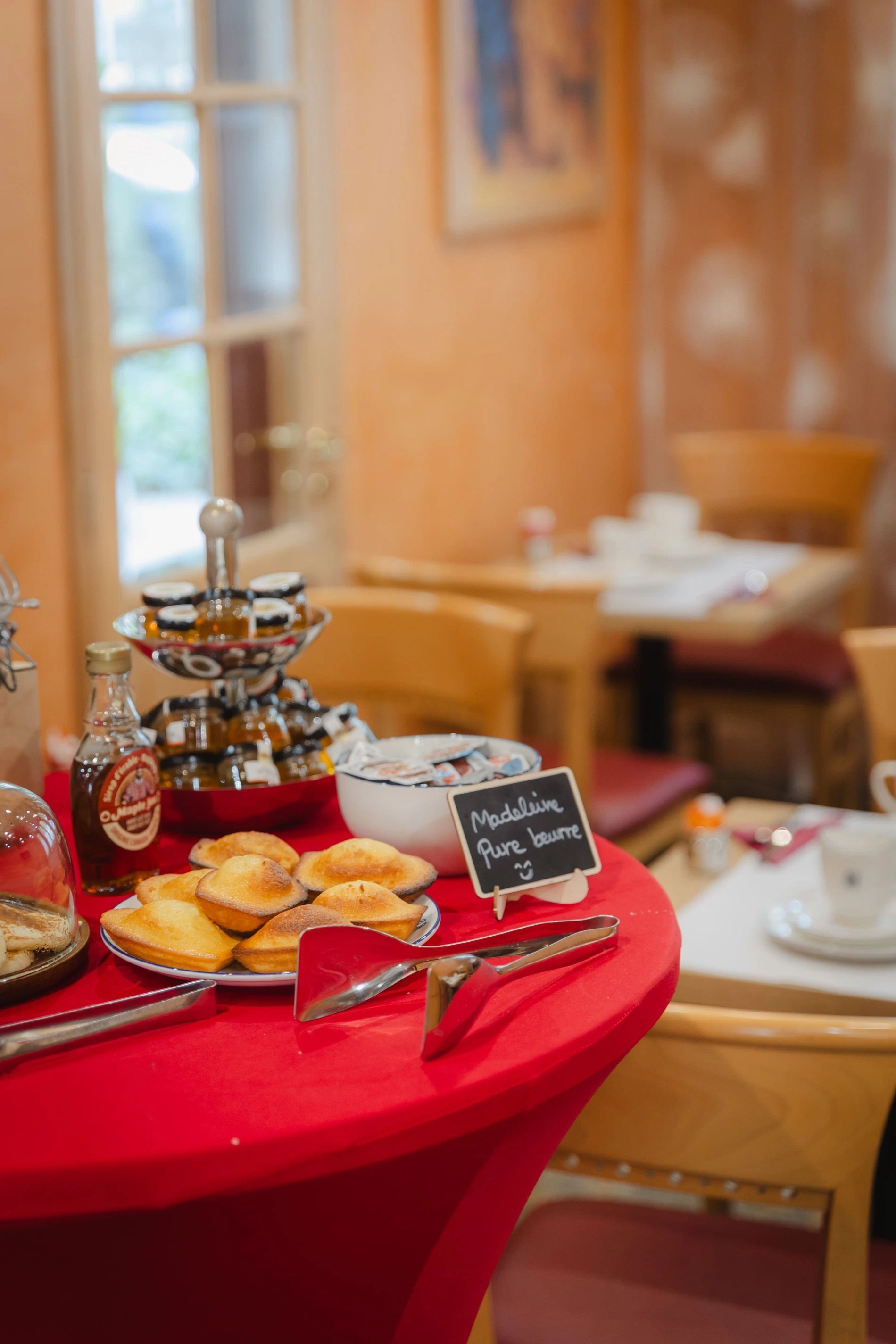 ebaab942-a025-44d1-8ad6-9a940c4137a7