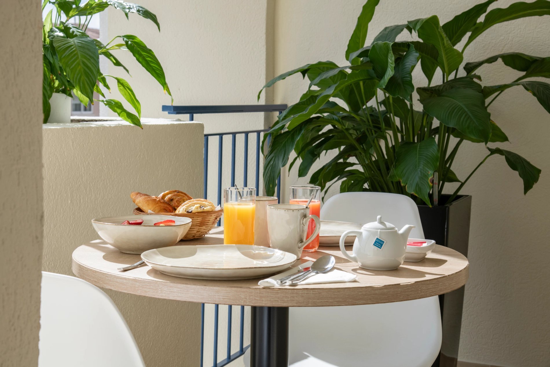 eca8b263-c620-4ce0-9349-ecfa785cf317