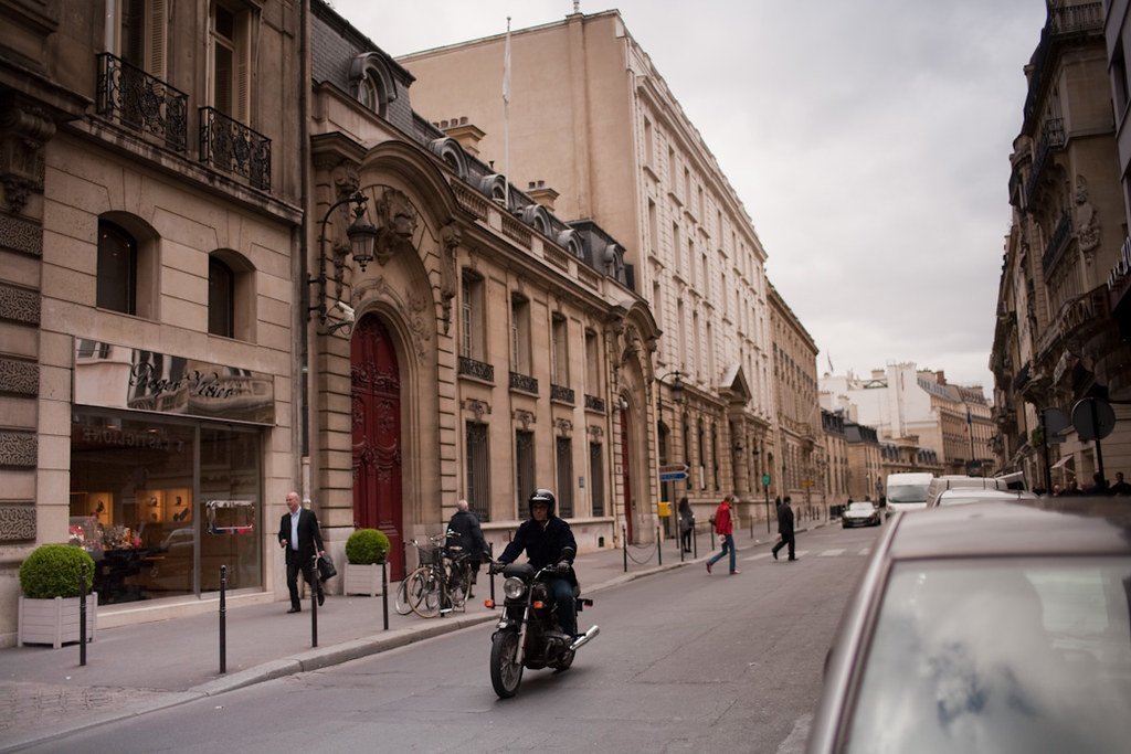 edb3b3a9-0de9-4a19-b831-7f118301a4d1