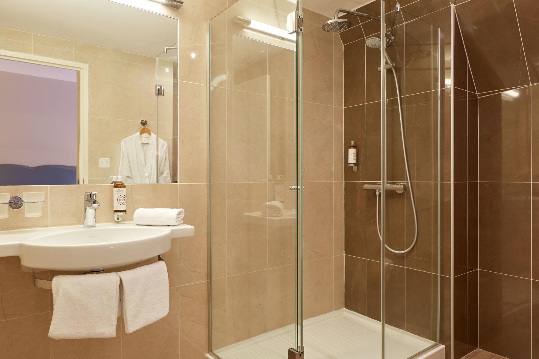 Relais des Trois Châteaux | Bathroom Classic Room