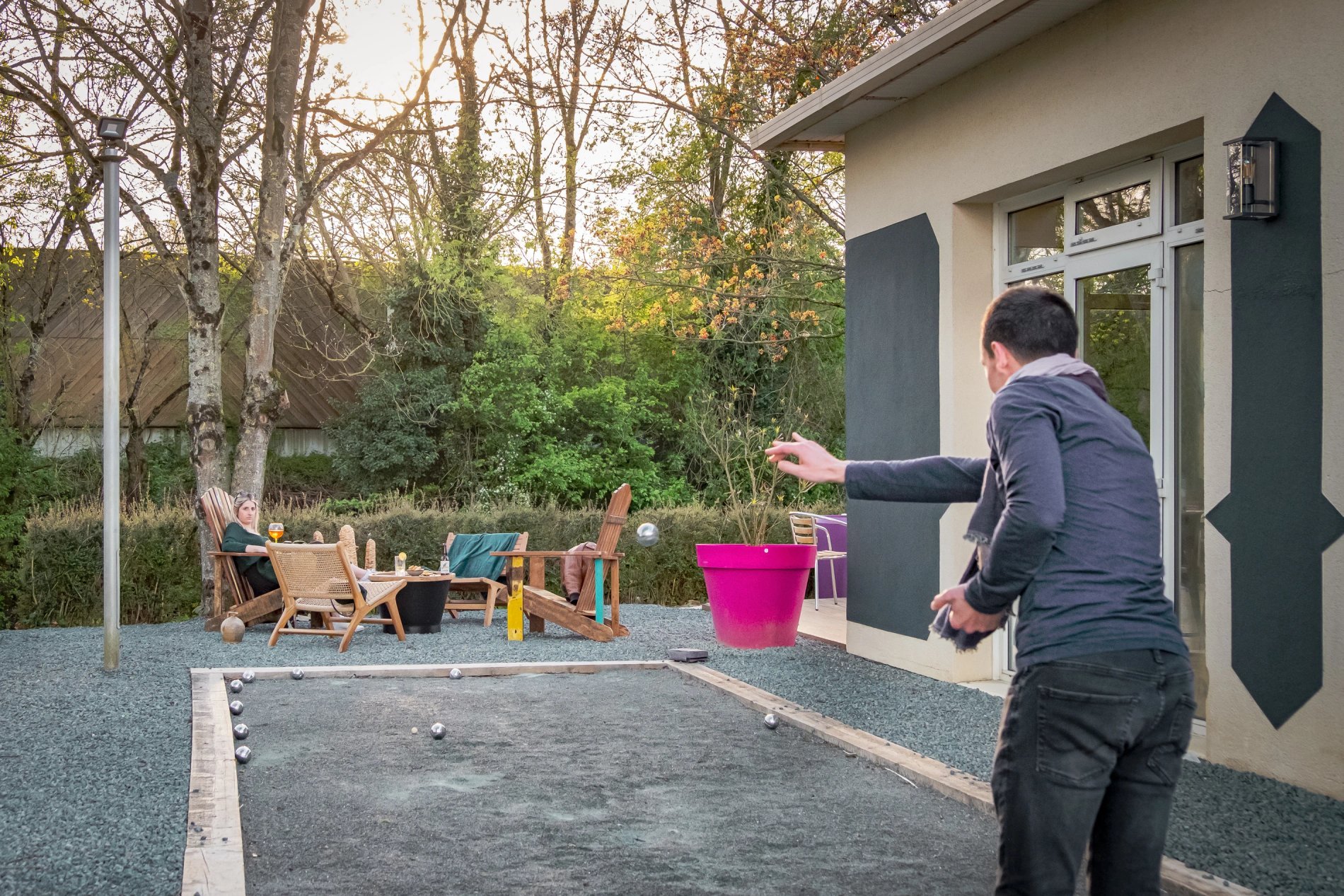 ef42929b-9f0c-4670-8661-6e25e8159094